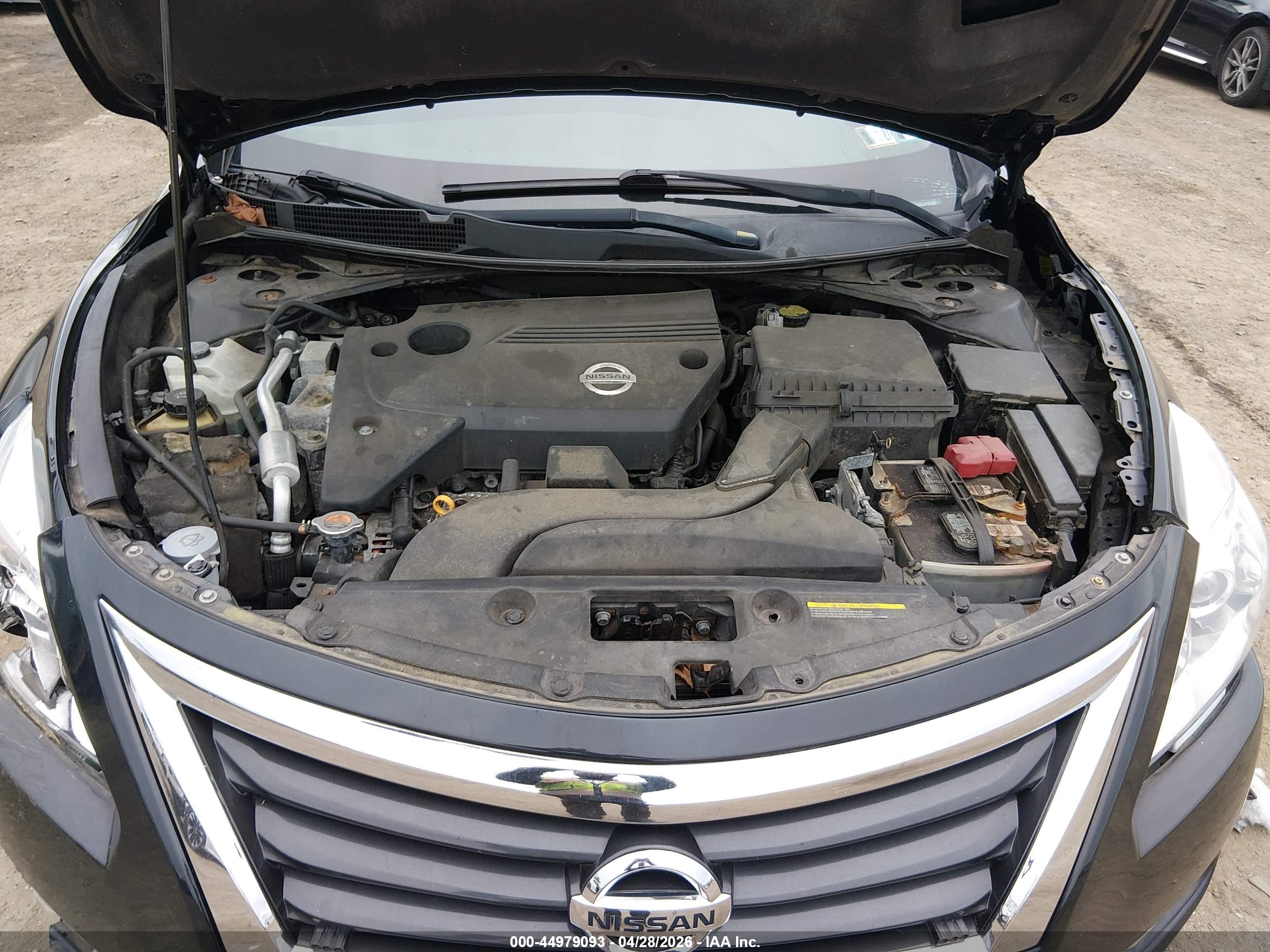 NISSAN ALTIMA image 10