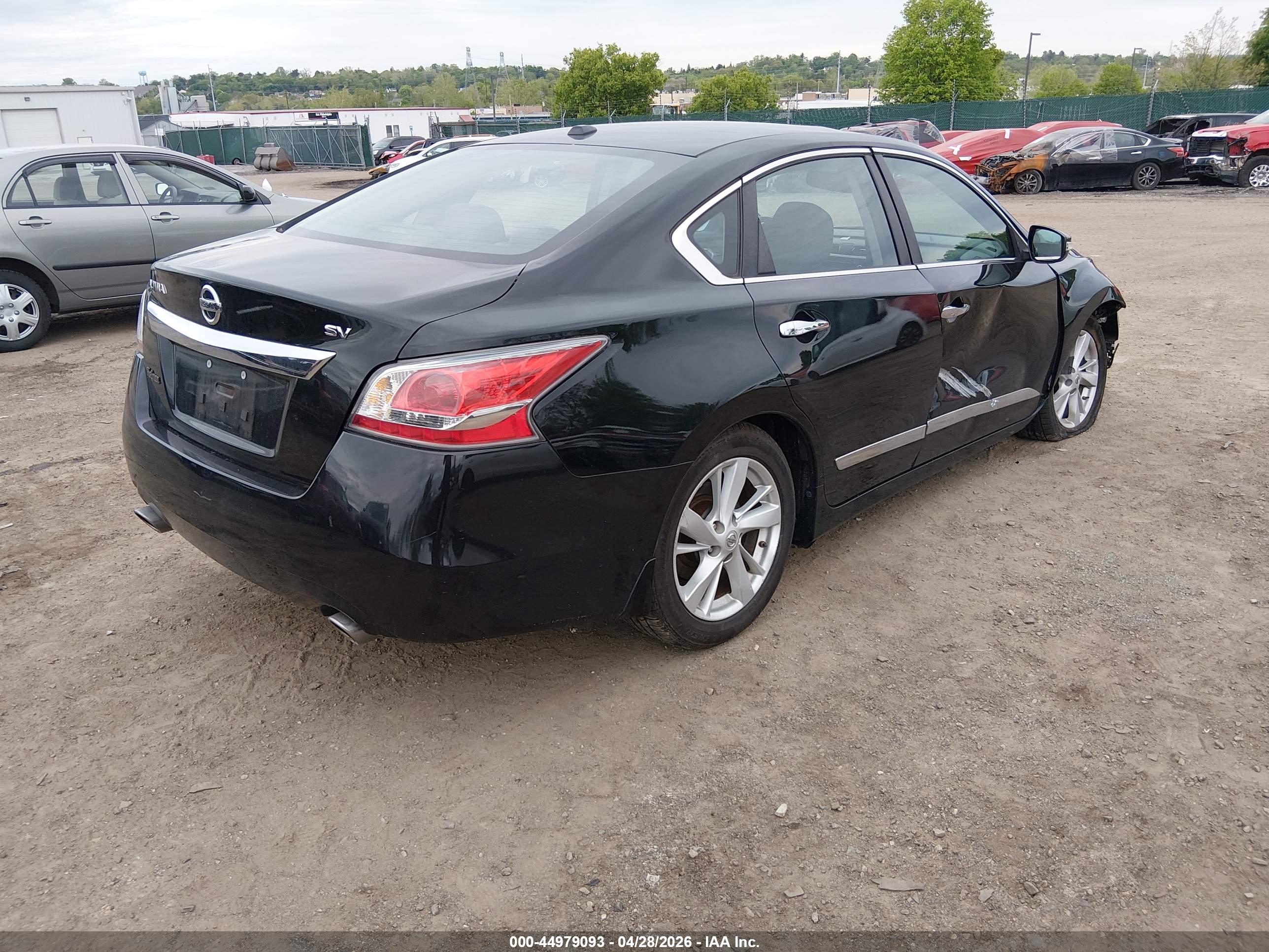 NISSAN ALTIMA image 4