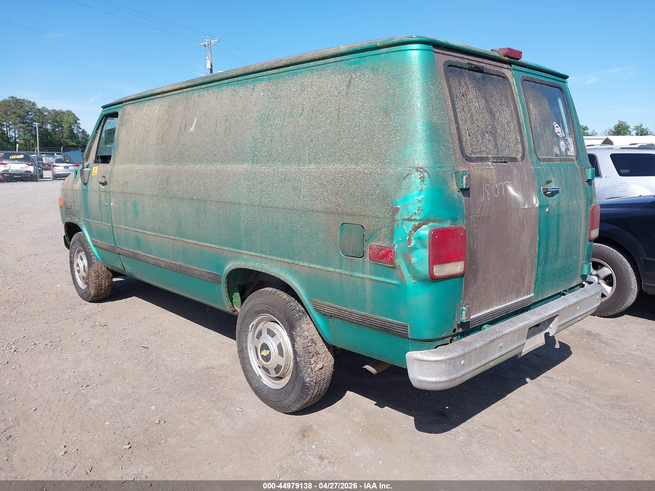 CHEVROLET G30 image 3