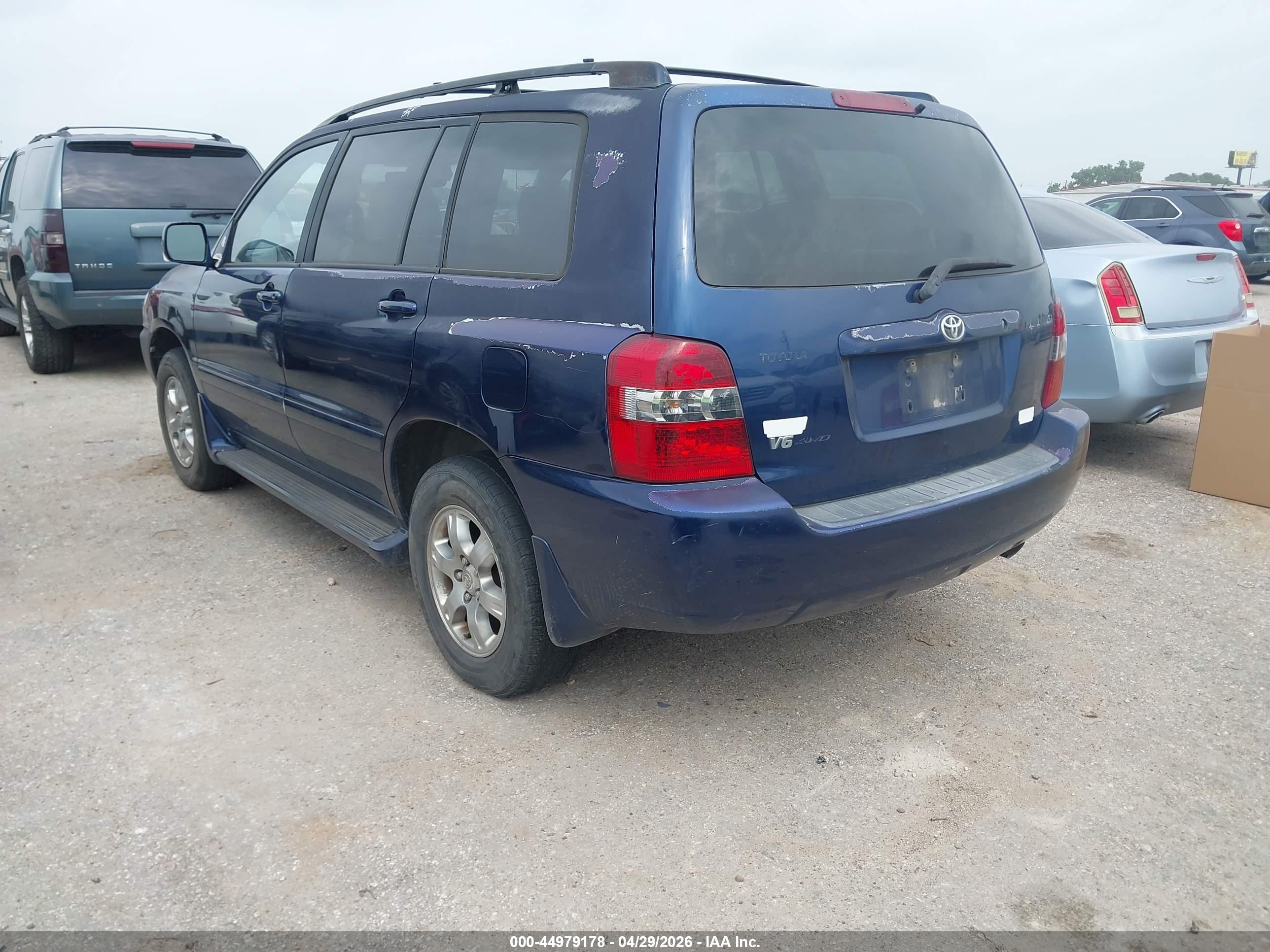 TOYOTA HIGHLANDER image 3