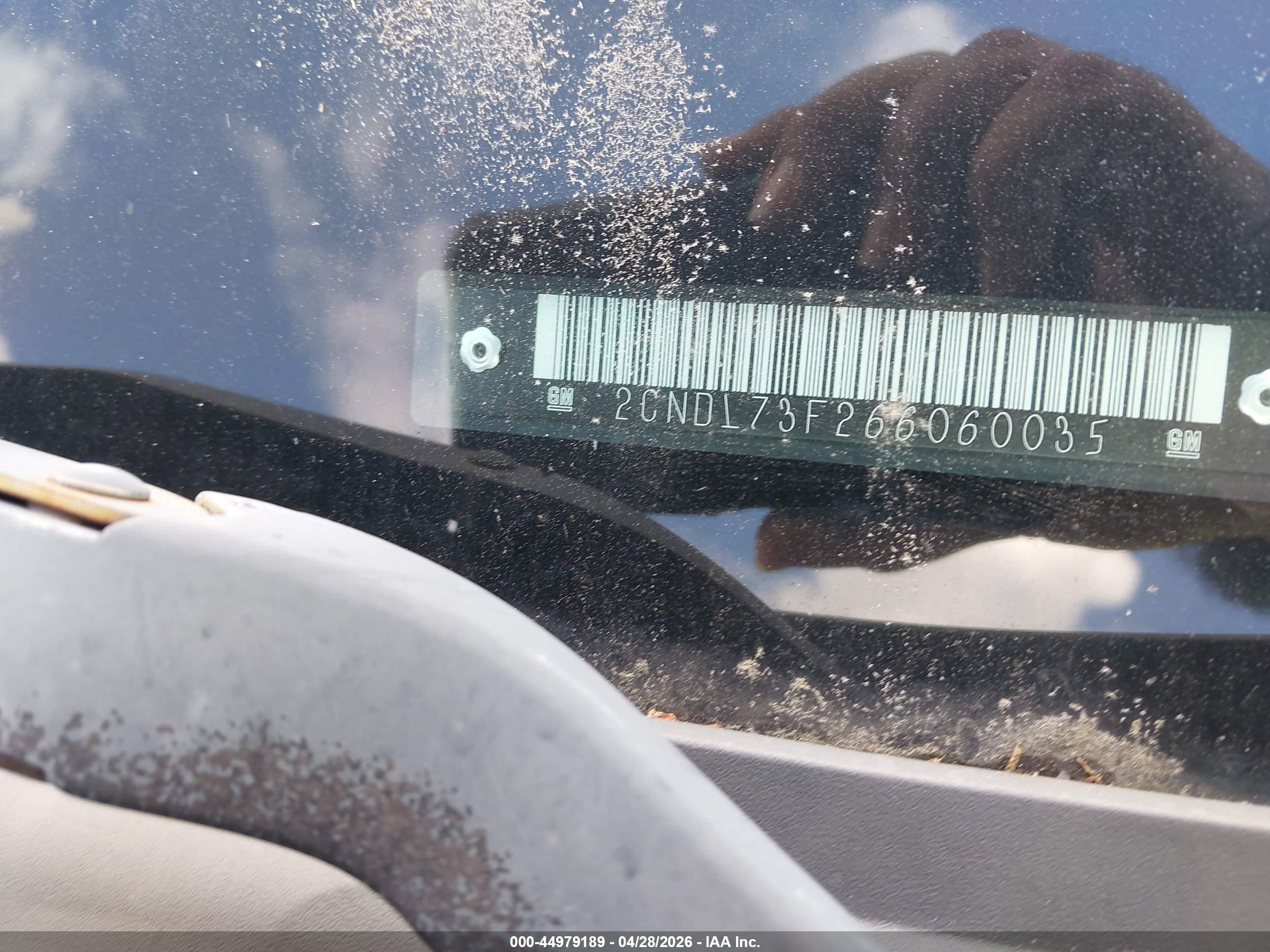 CHEVROLET EQUINOX image 9