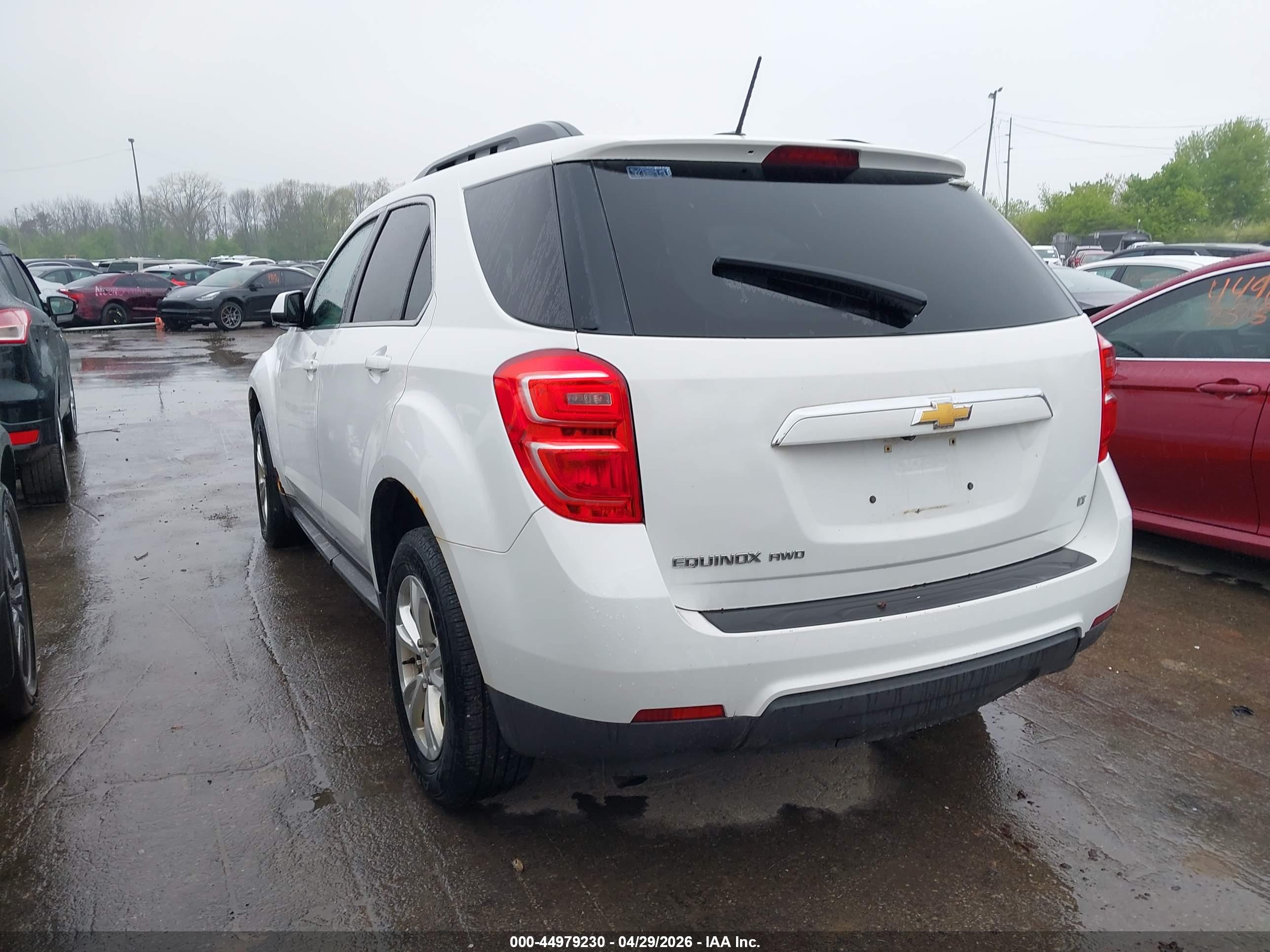 CHEVROLET EQUINOX image 3