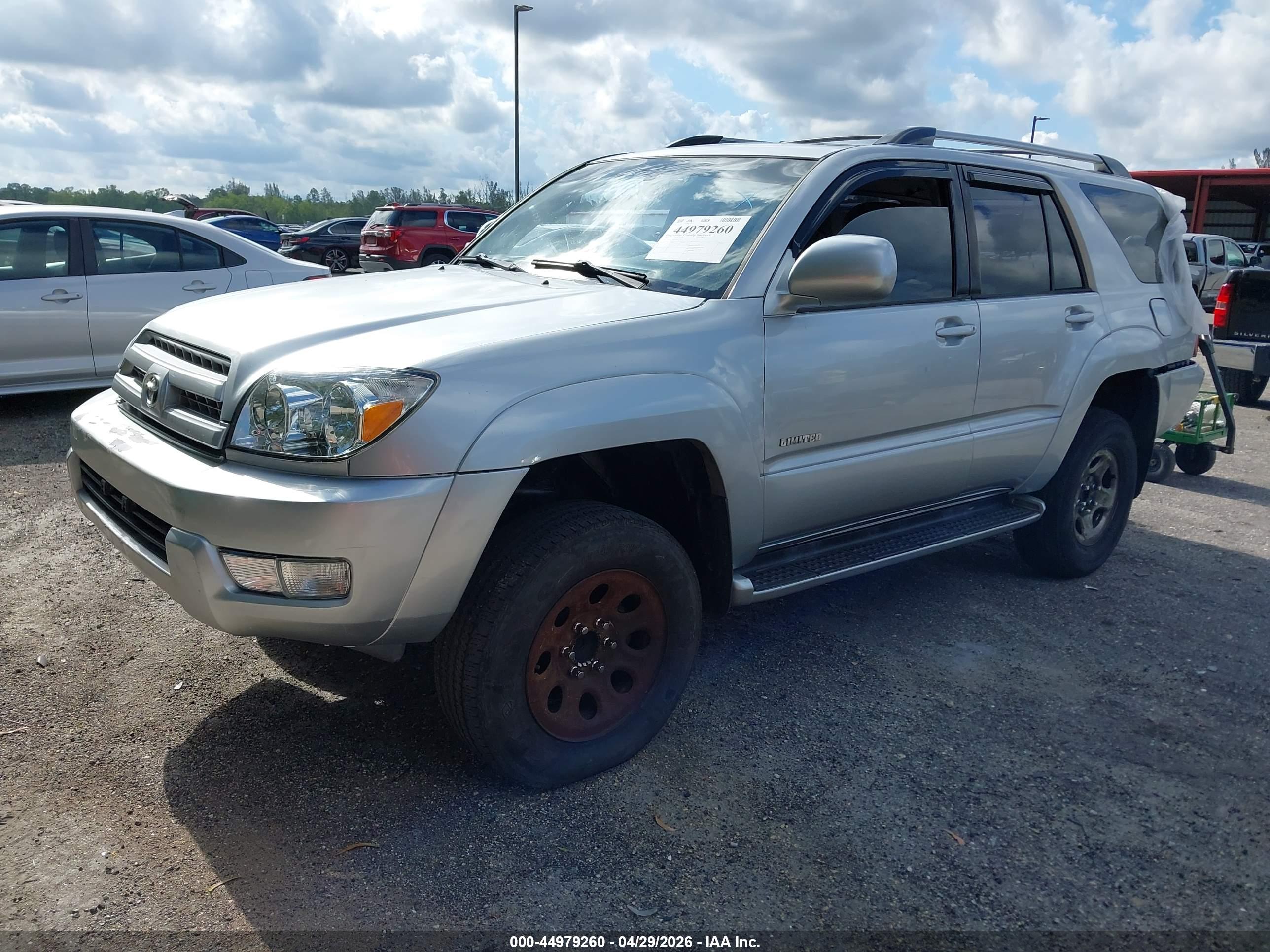 TOYOTA 4RUNNER image 2