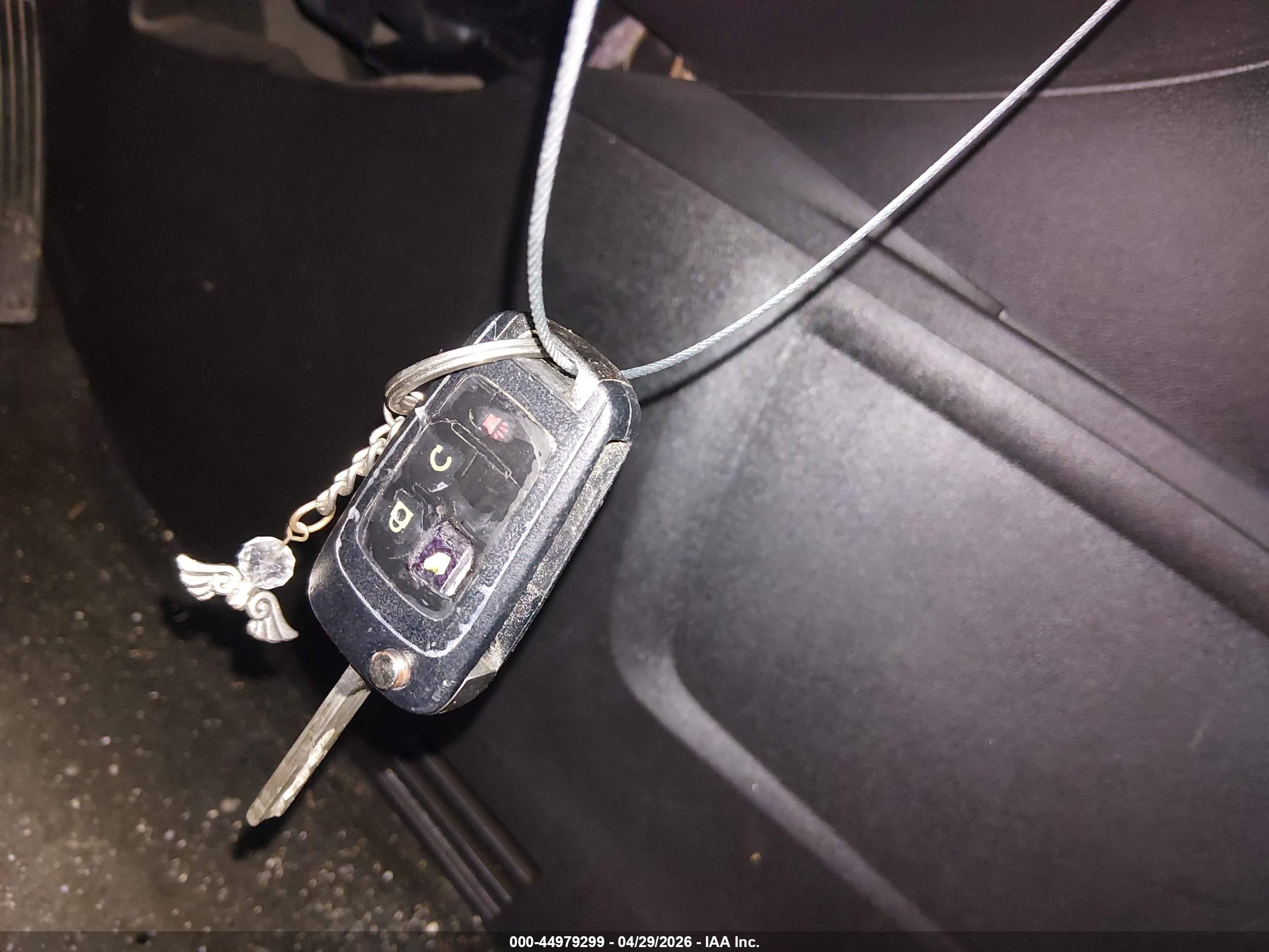 GMC TERRAIN image 11