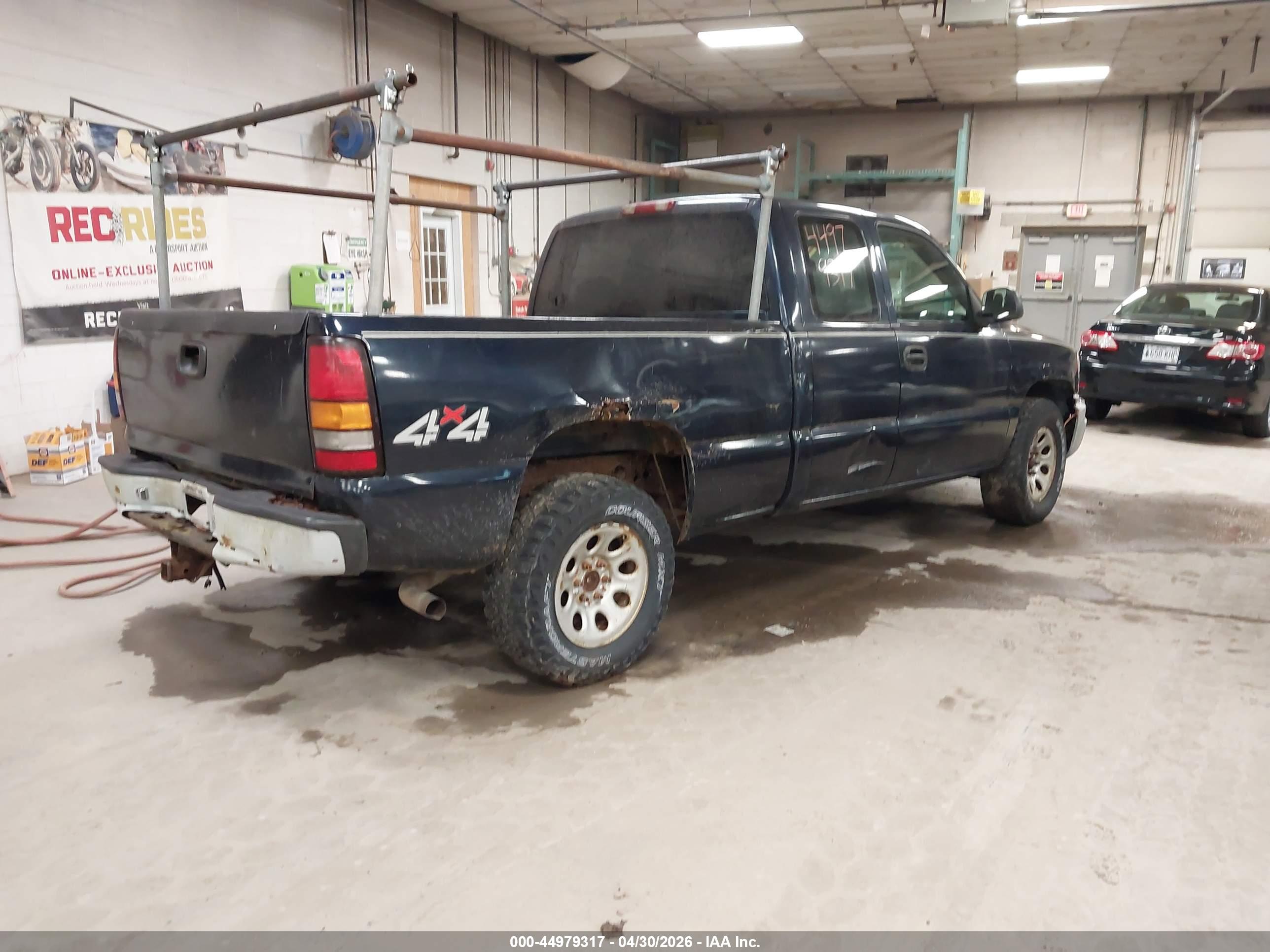 GMC SIERRA image 4