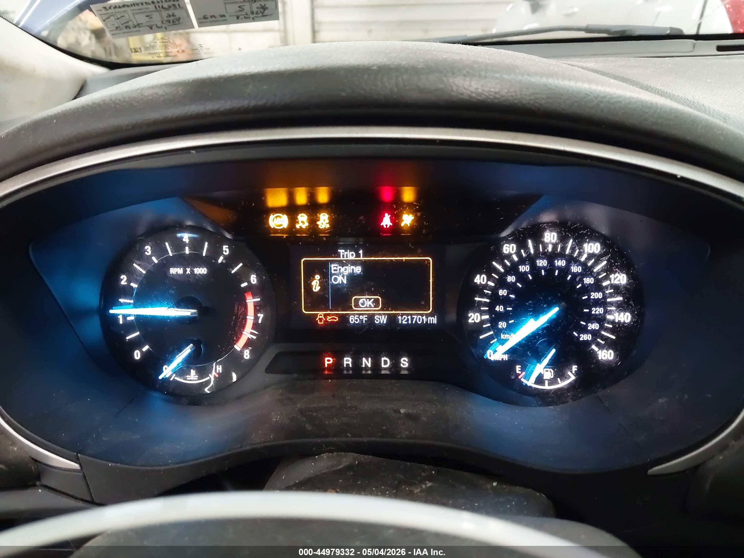 FORD FUSION image 7
