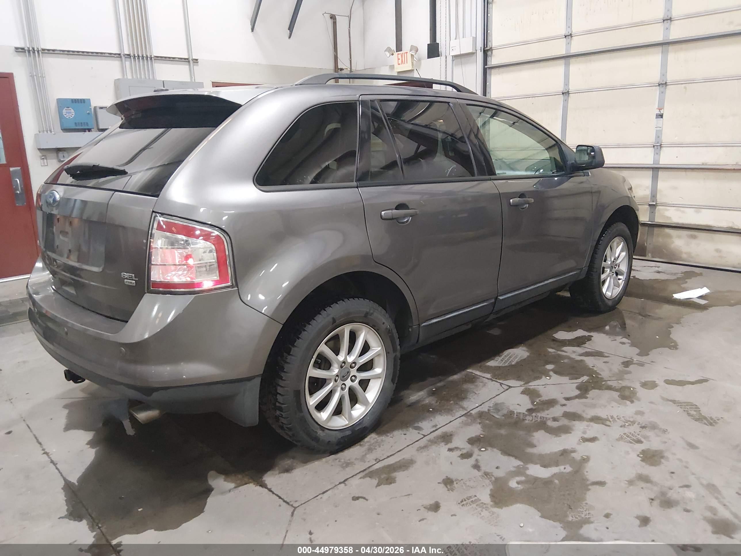FORD EDGE image 4
