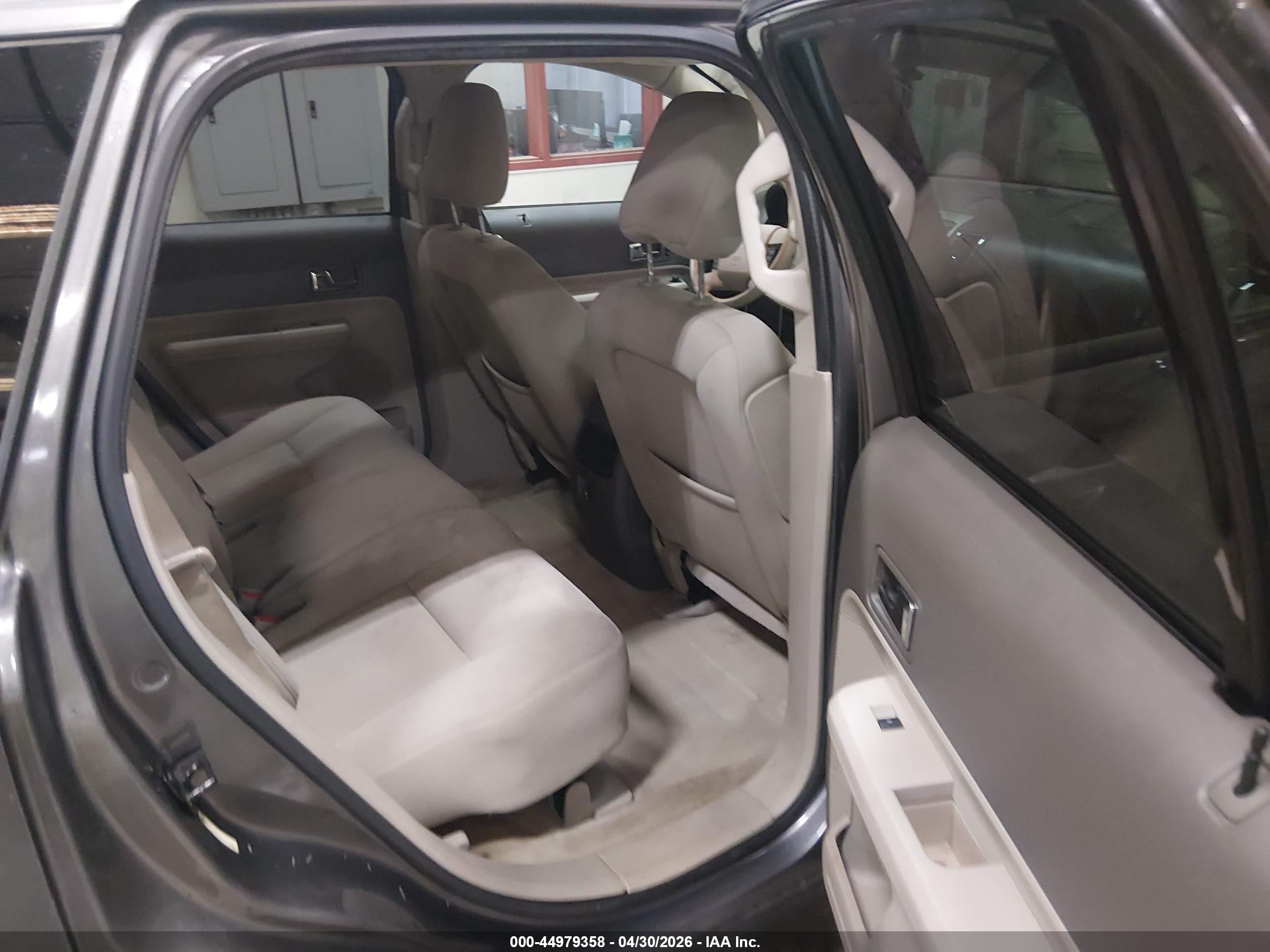 FORD EDGE image 8
