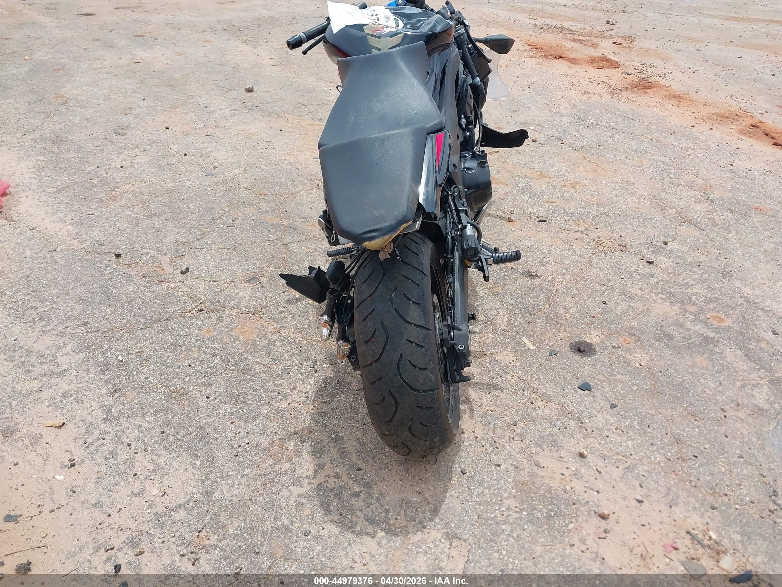 KAWASAKI ZX1002 image 6