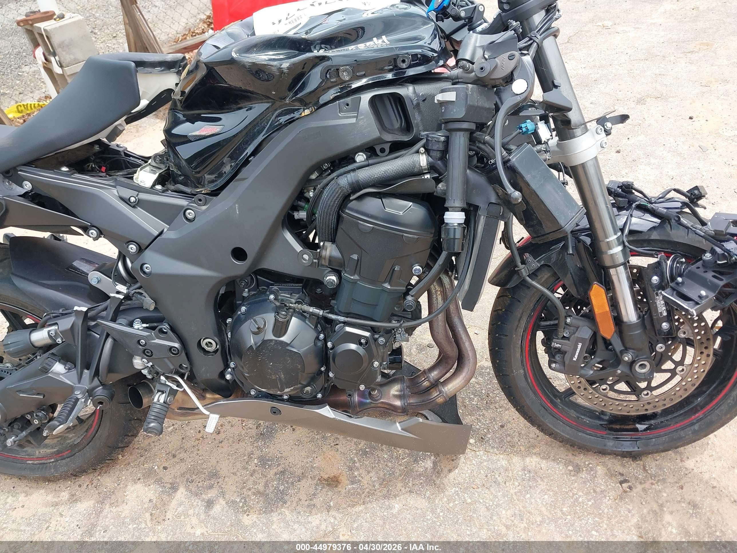 KAWASAKI ZX1002 image 8