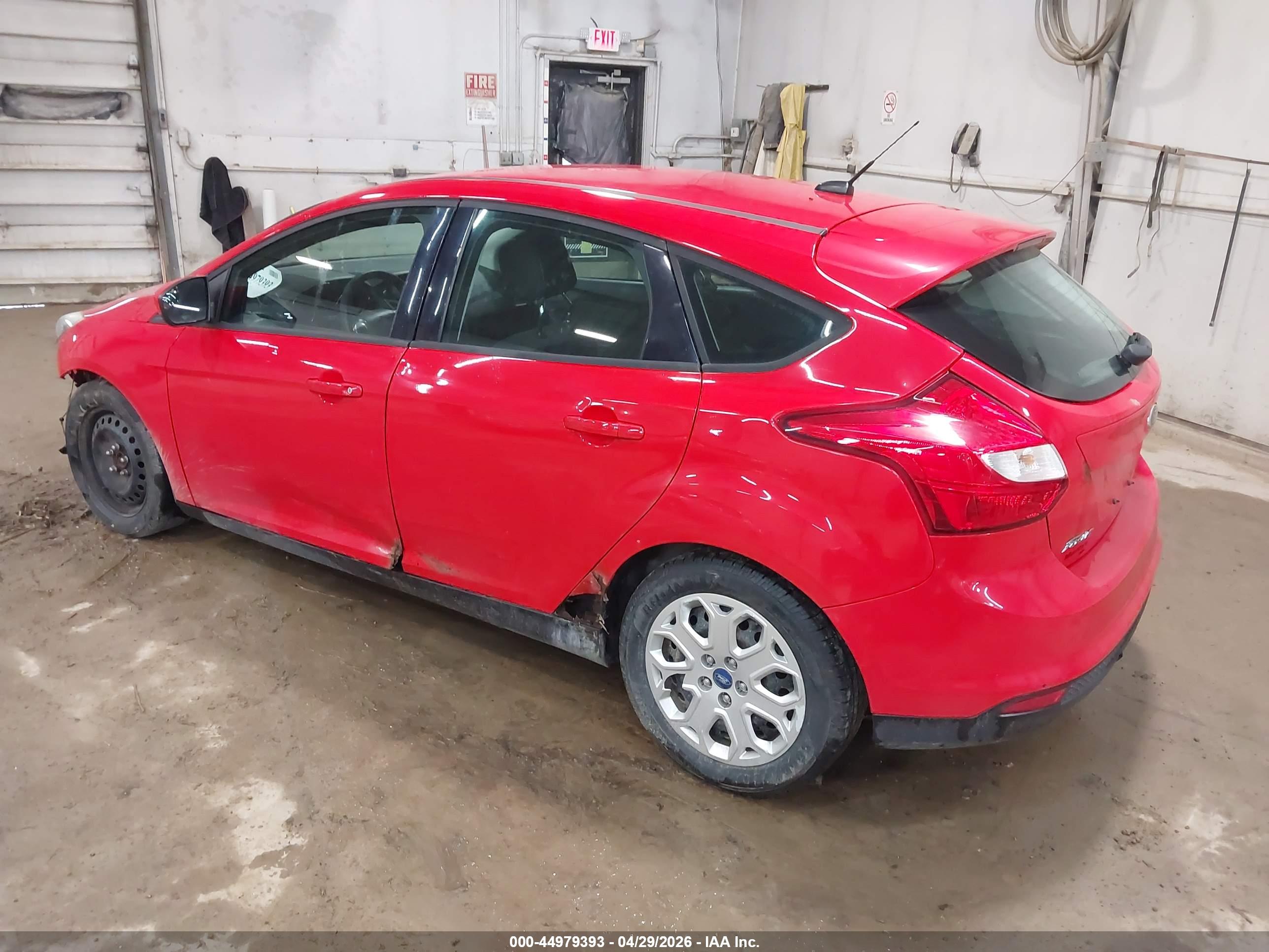 FORD FOCUS image 3