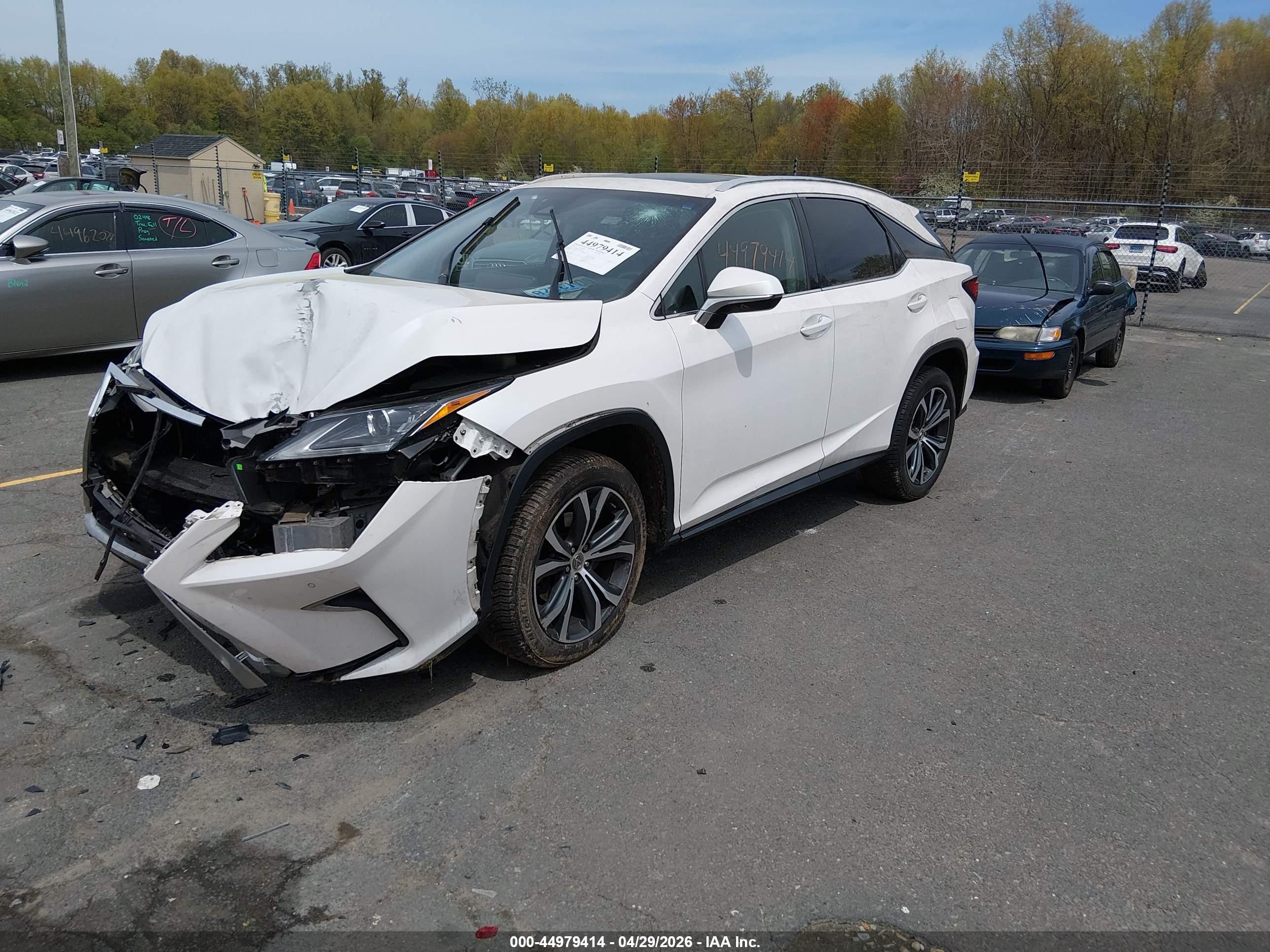 LEXUS RX image 2