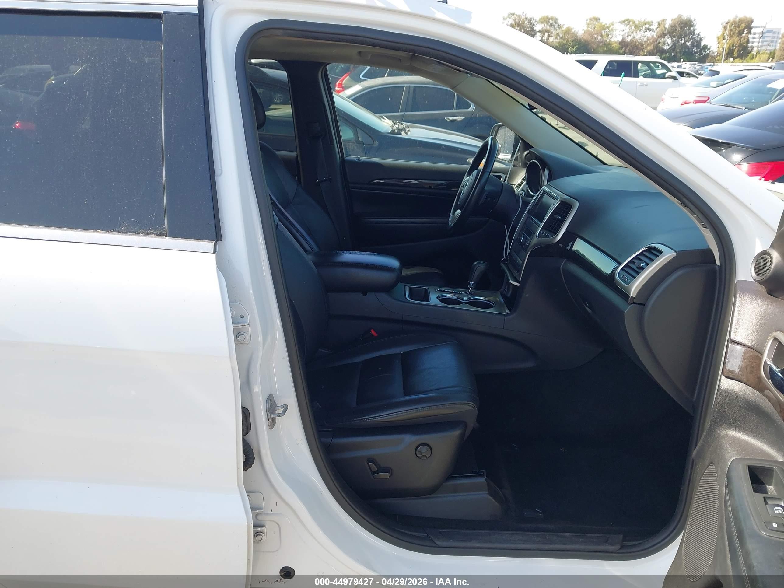 JEEP GRAND image 5