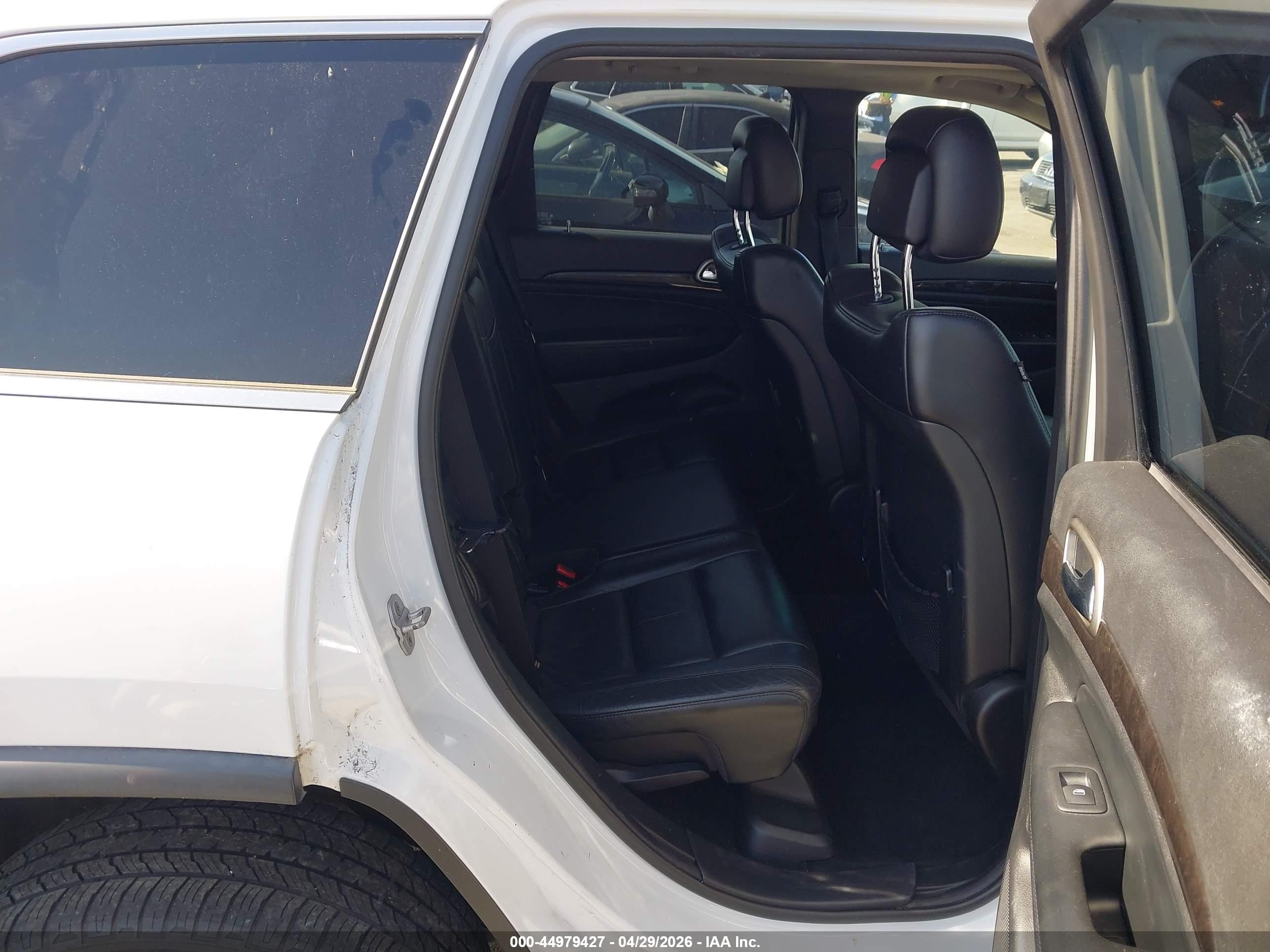 JEEP GRAND image 8