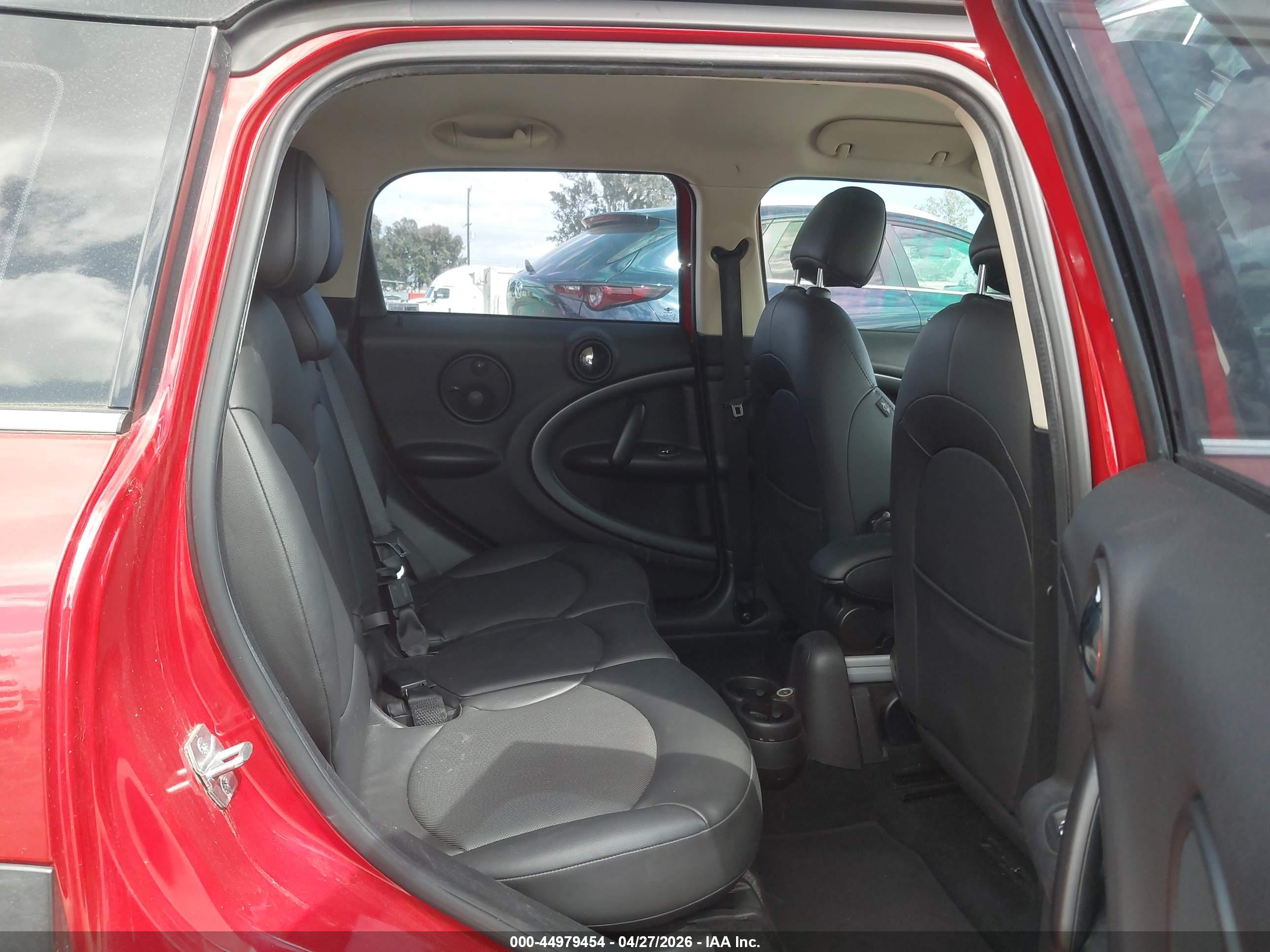 MINI COUNTRYMAN image 8