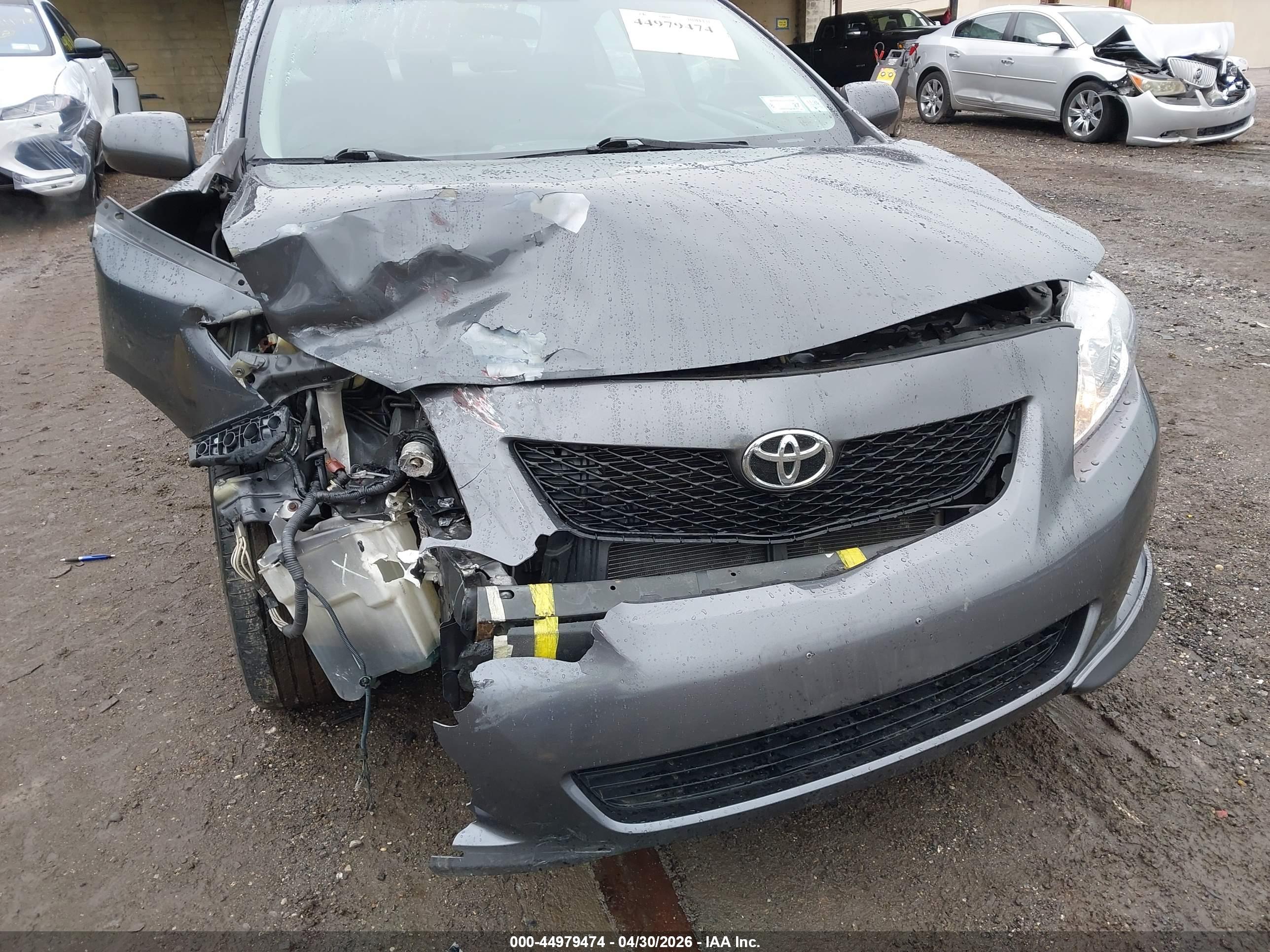 TOYOTA COROLLA image 6