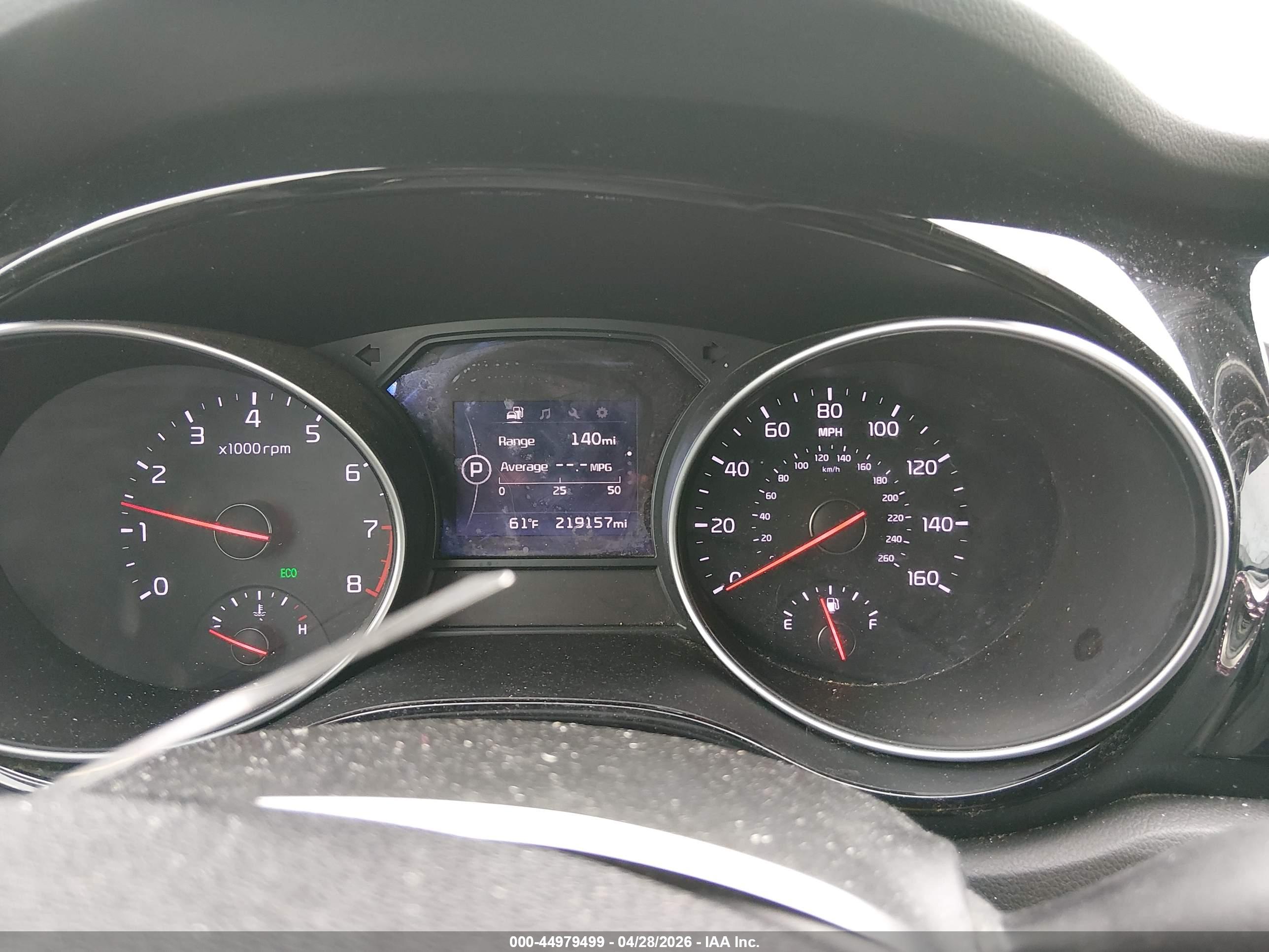 KIA SEDONA image 7