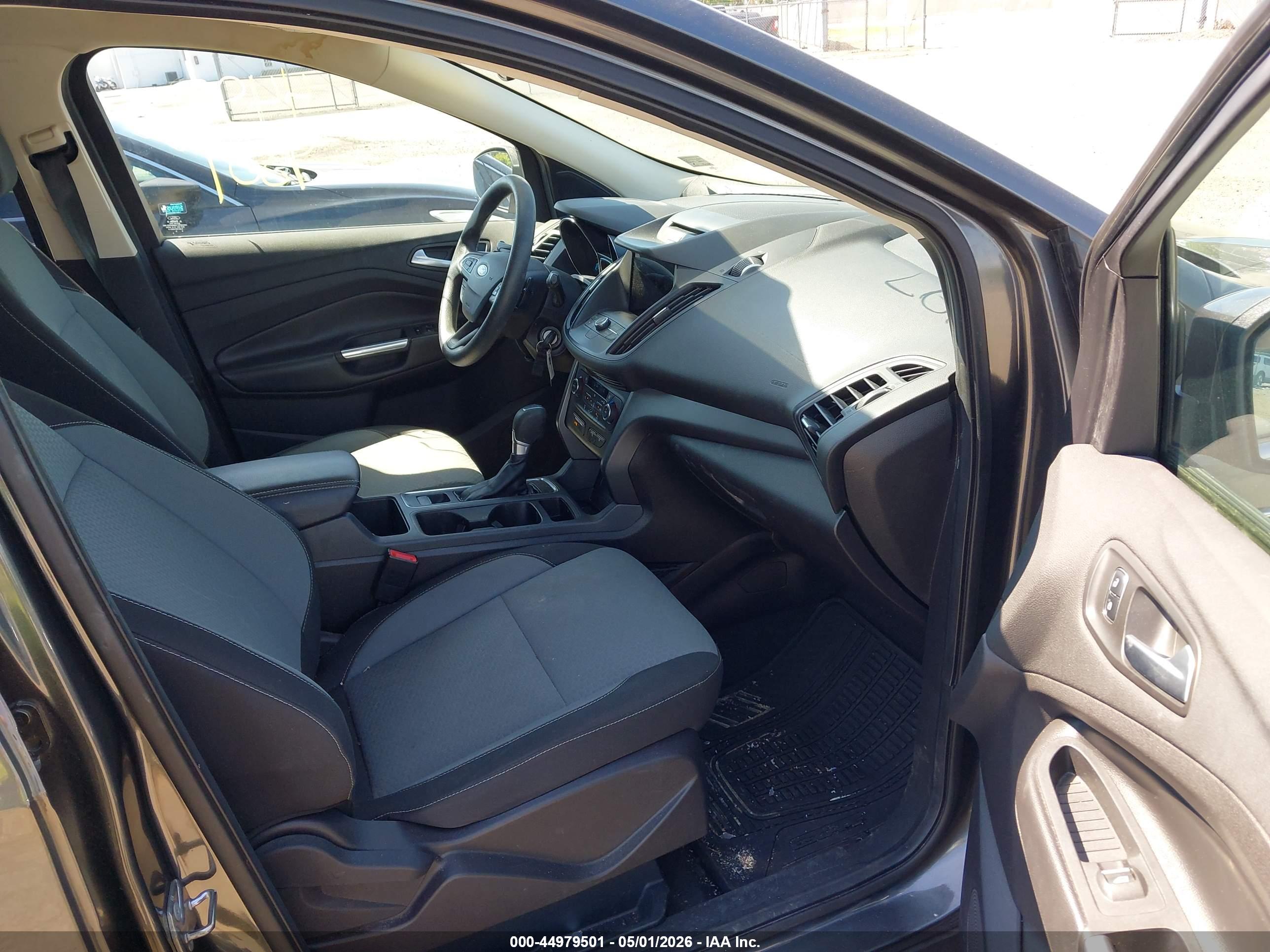 FORD ESCAPE image 5