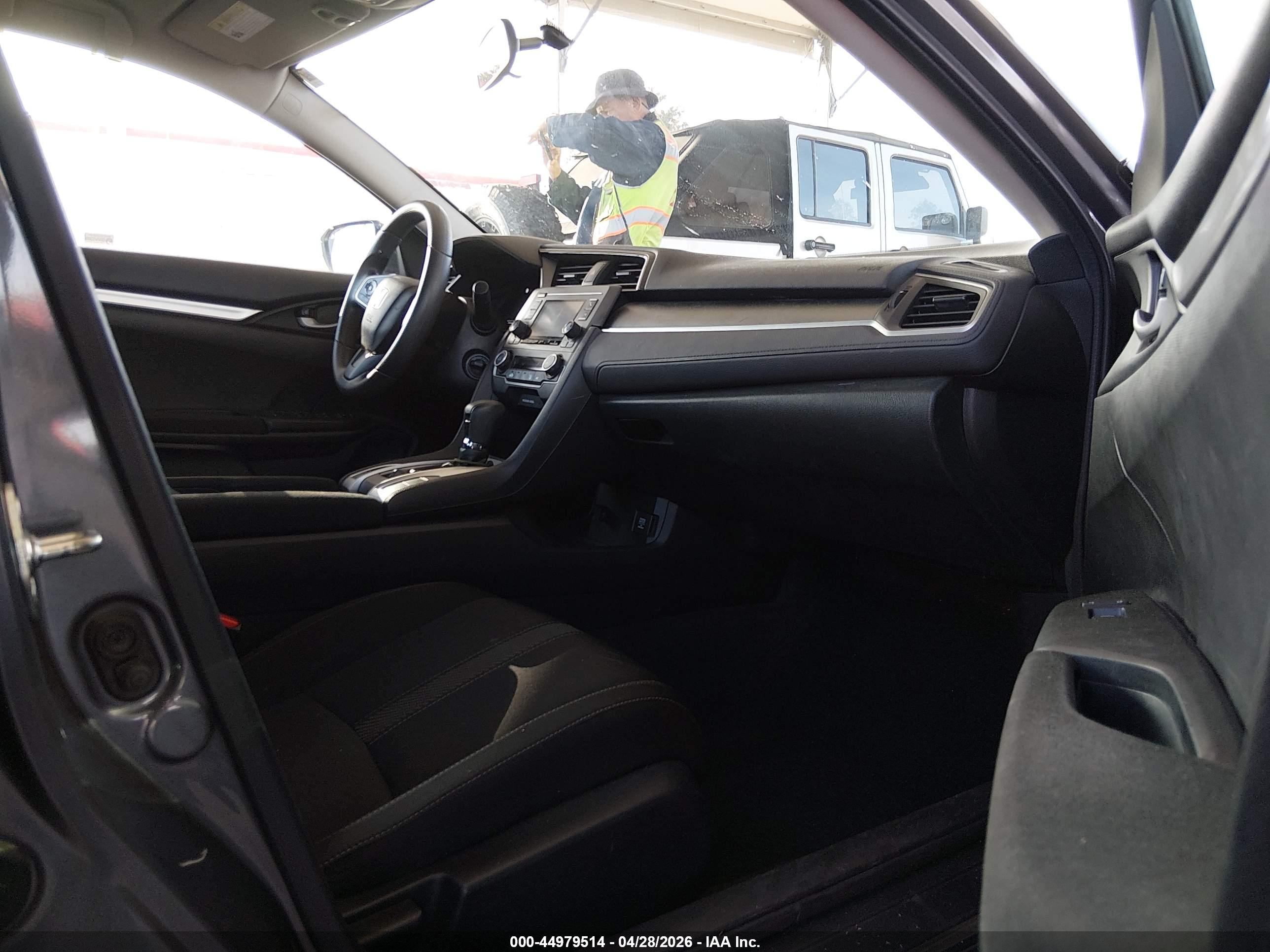 HONDA CIVIC image 5