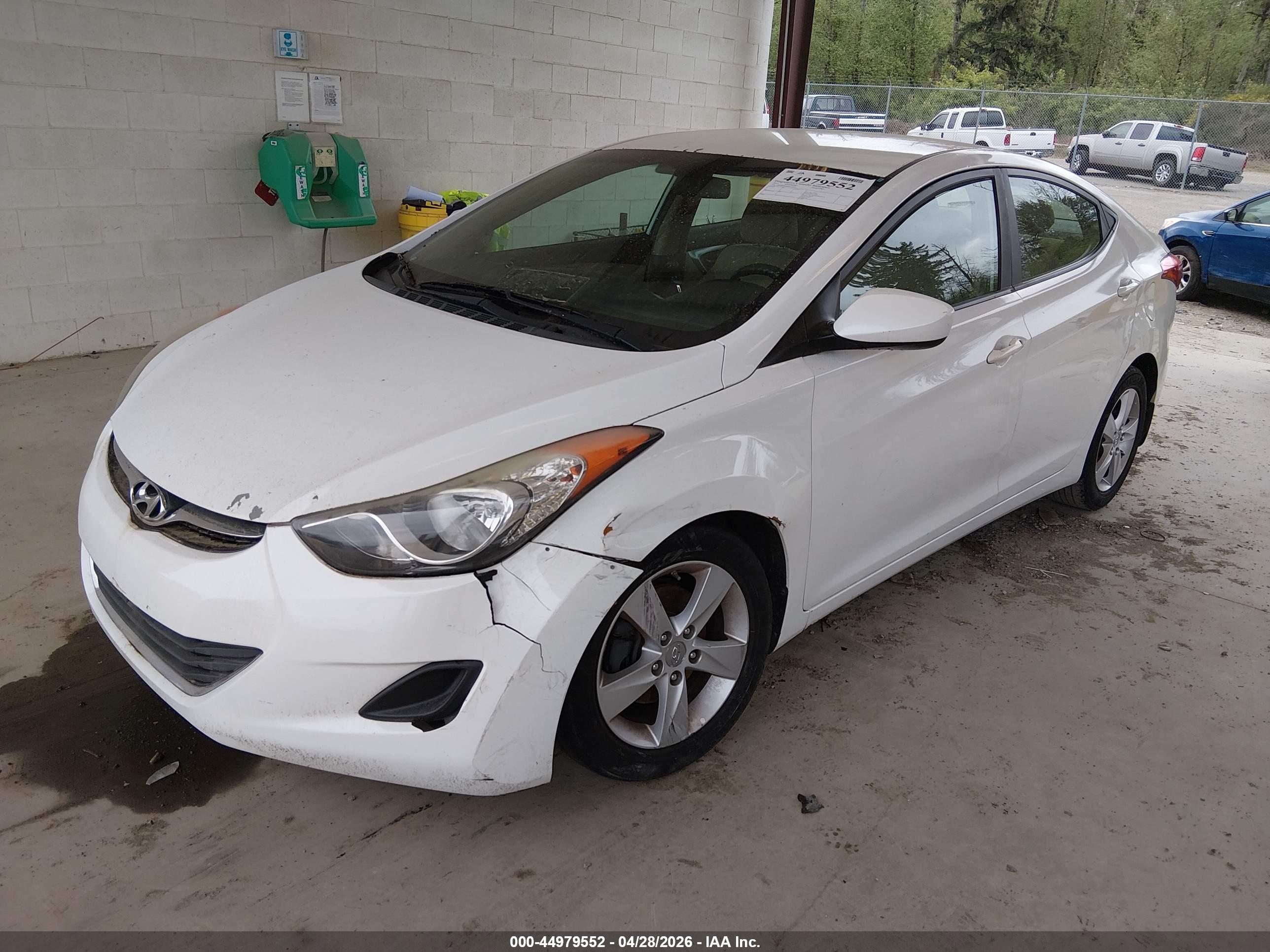 HYUNDAI ELANTRA image 2
