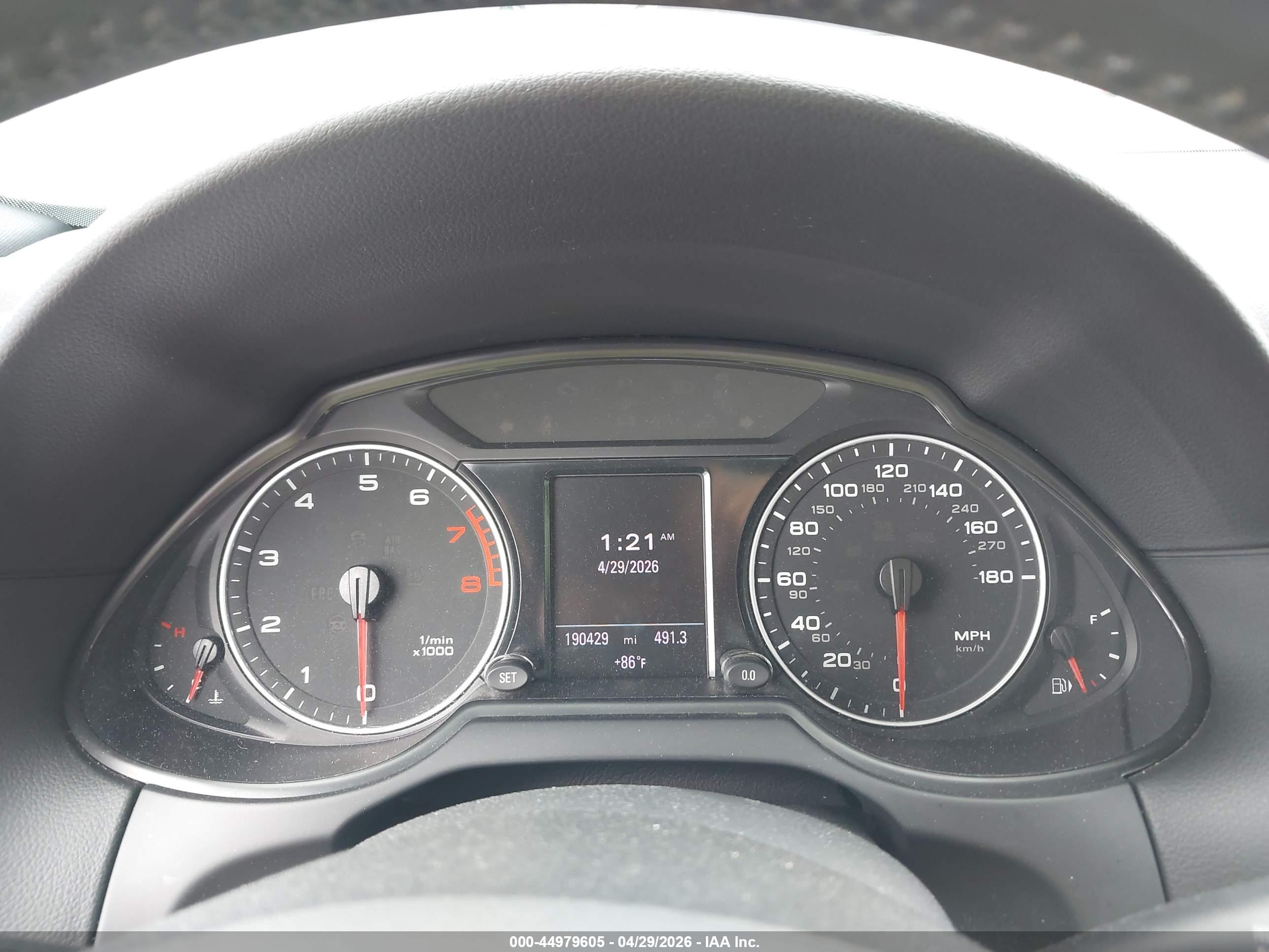 AUDI Q5 image 7
