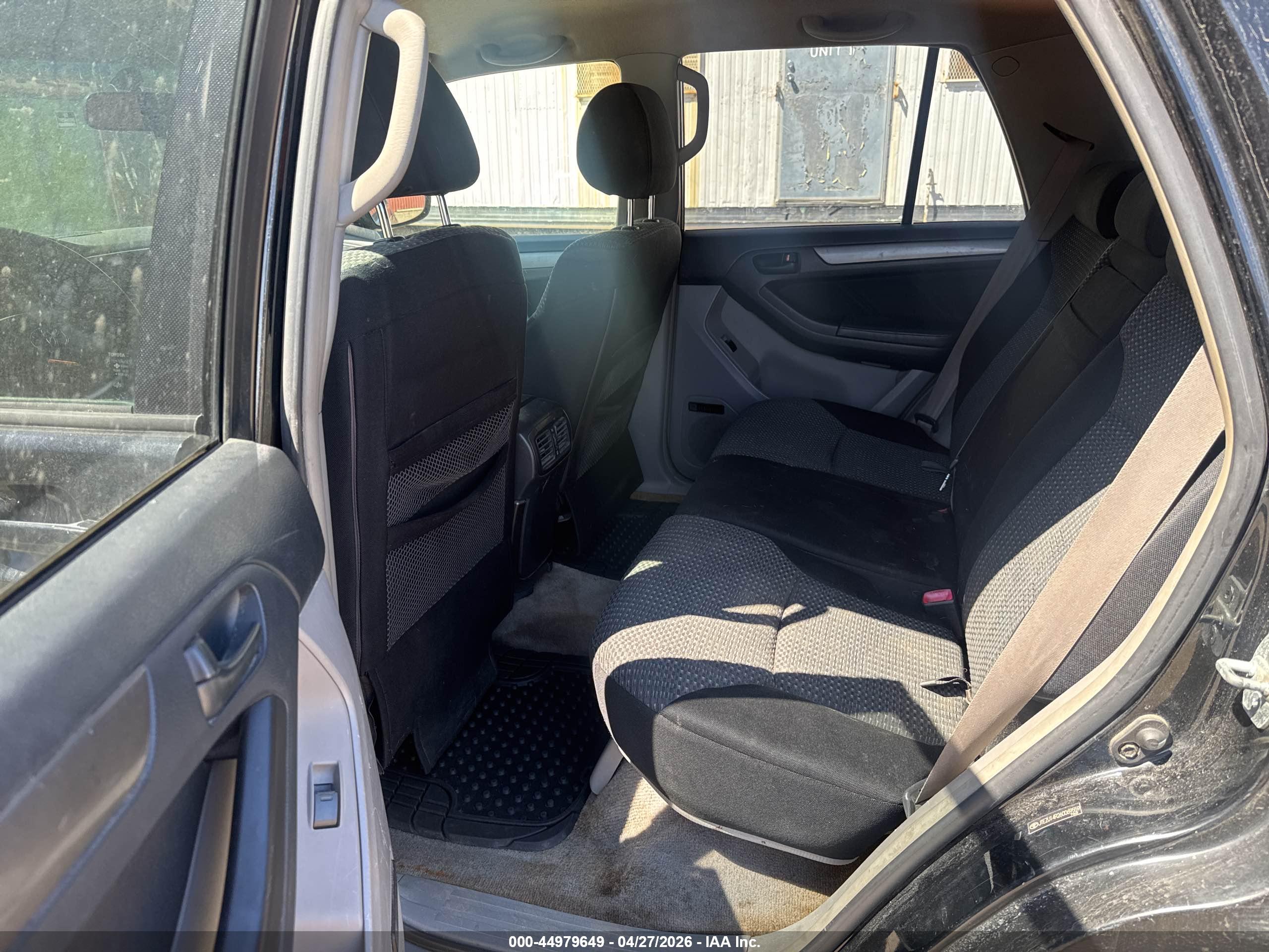 TOYOTA 4RUNNER image 8