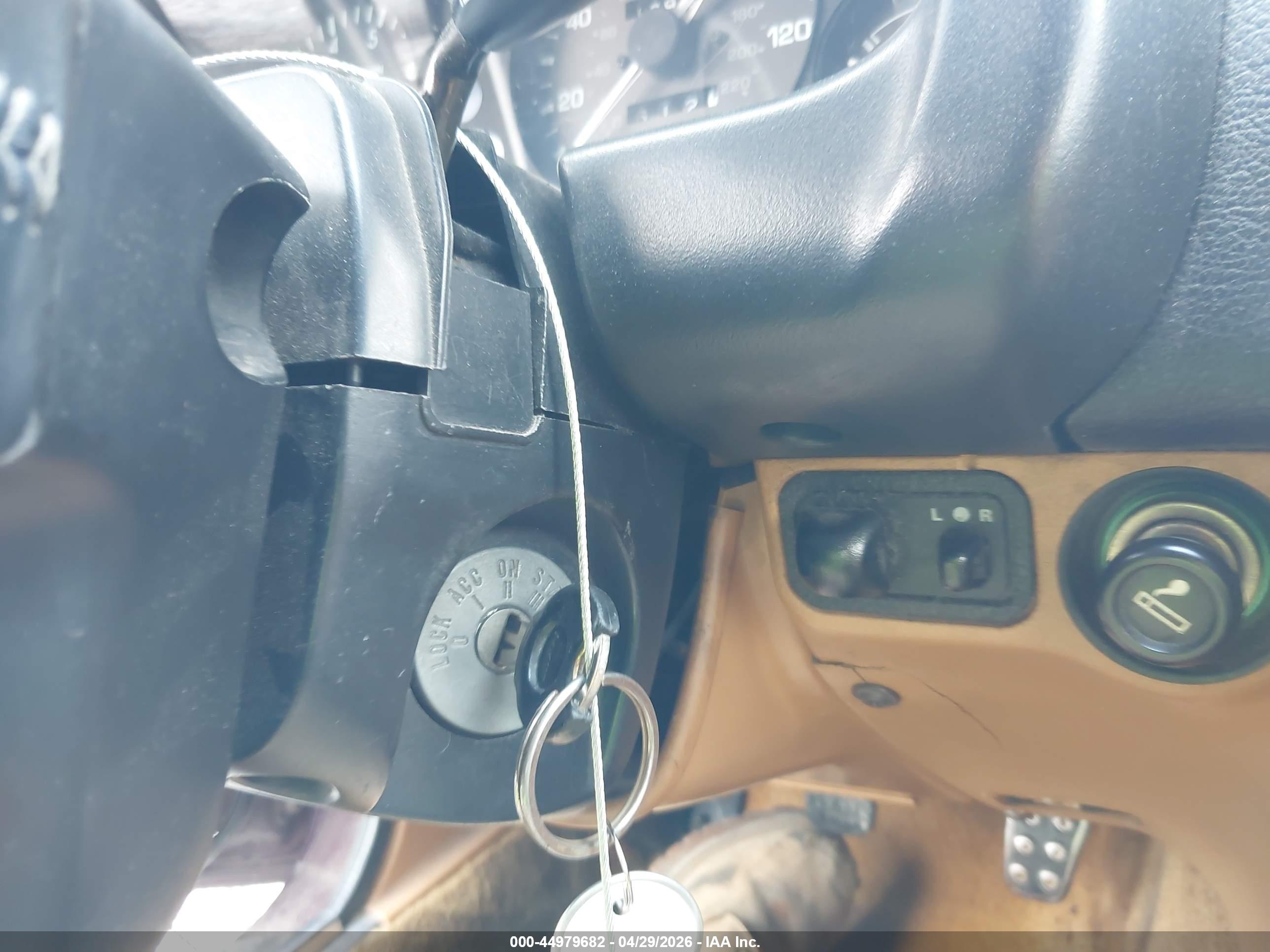MAZDA MX-5 image 11