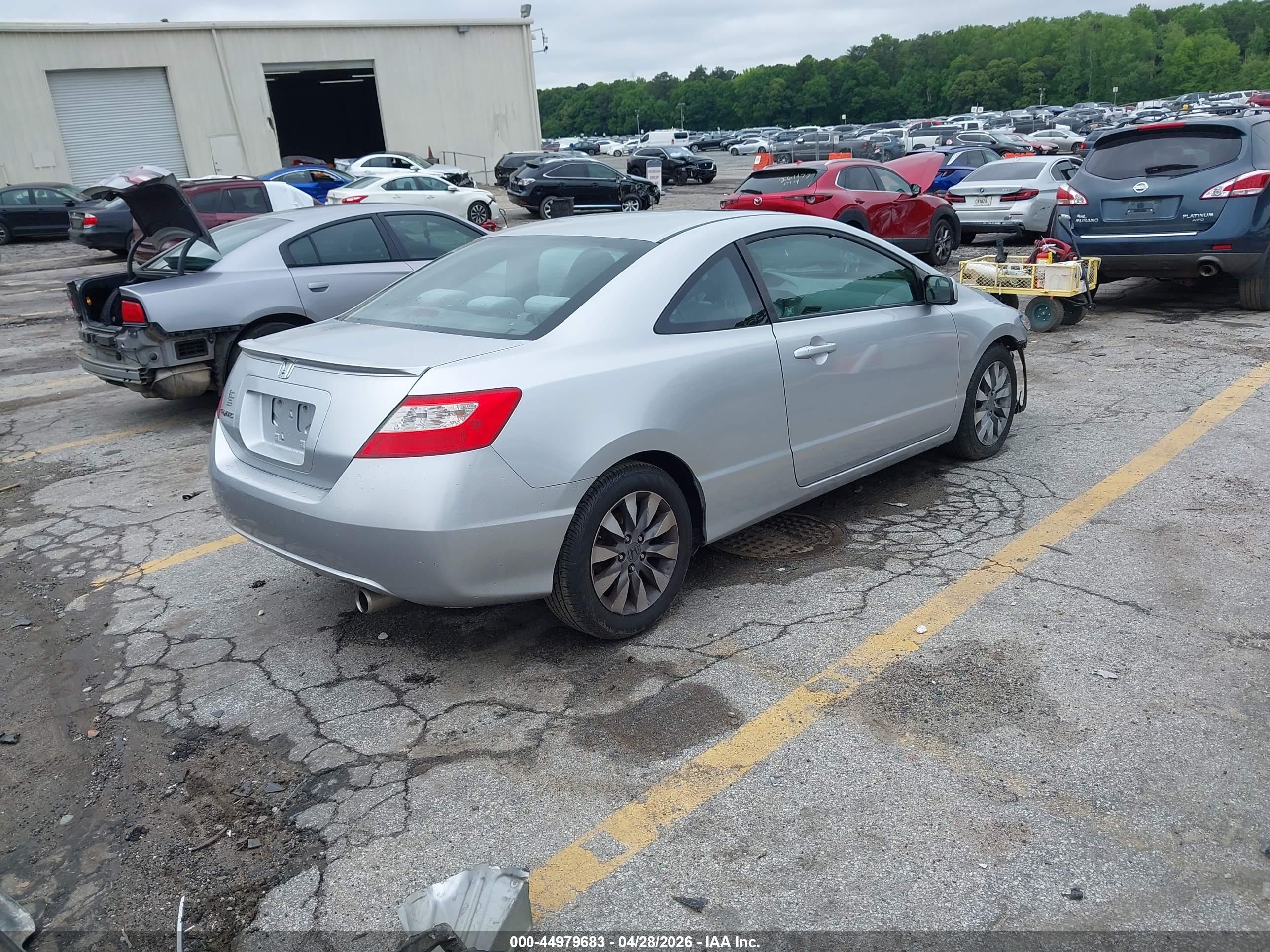 HONDA CIVIC image 4