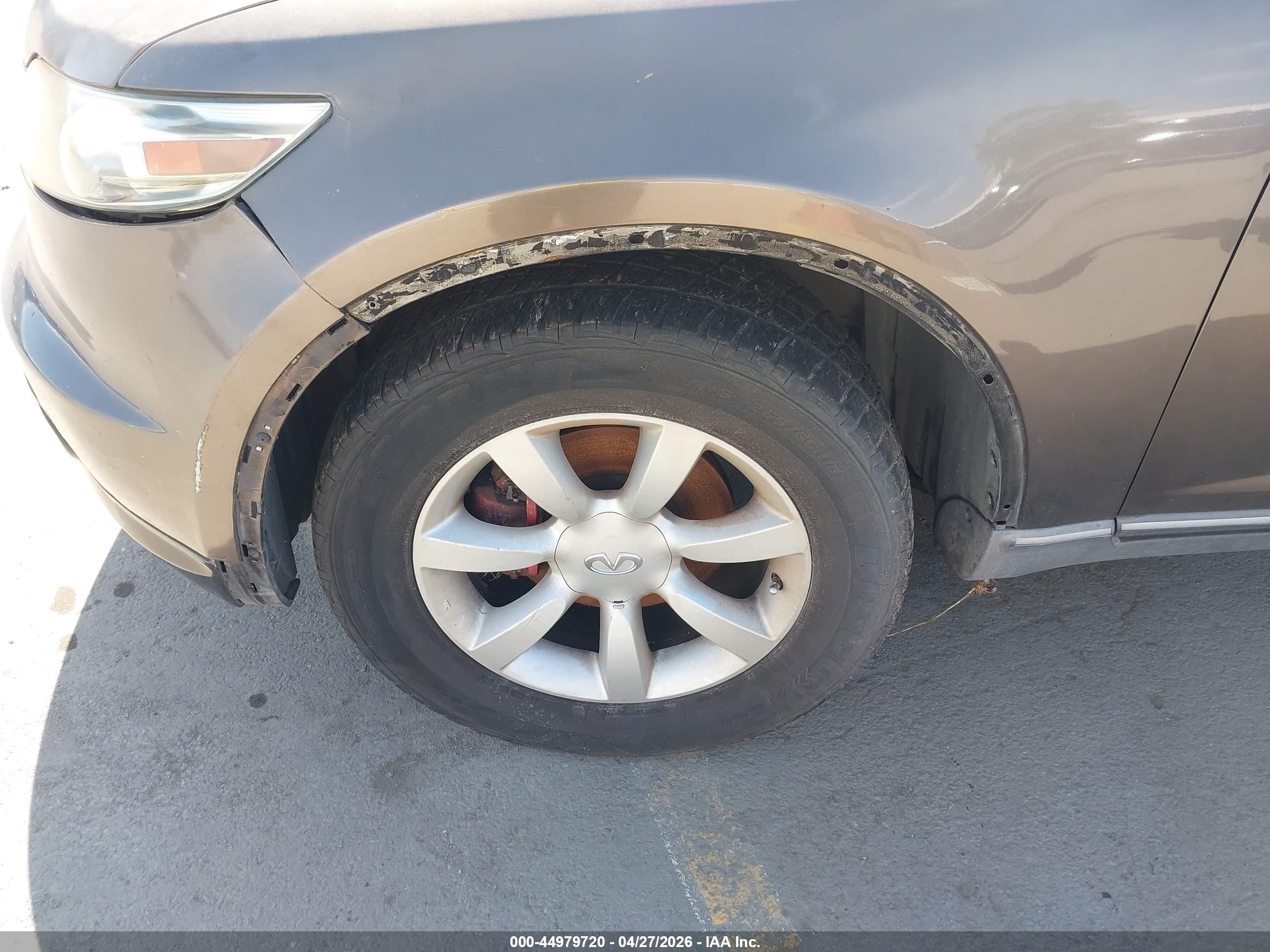 INFINITI FX35 image 6
