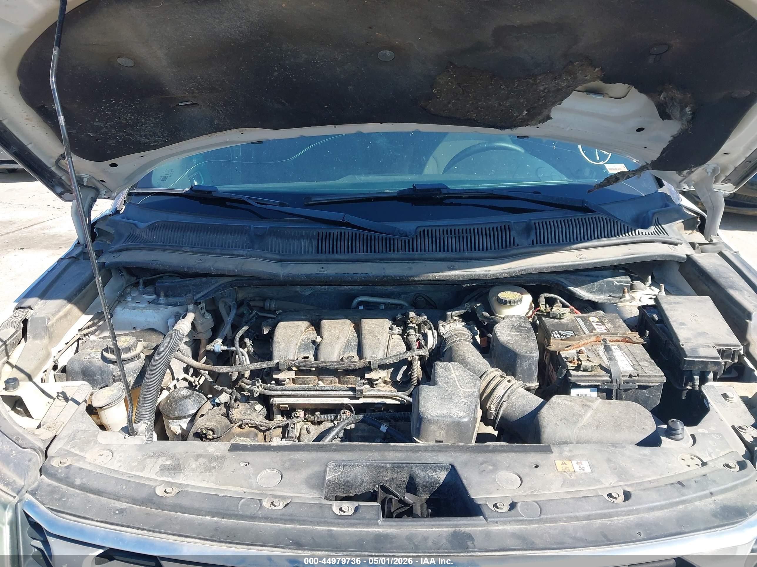 FORD EXPLORER image 10