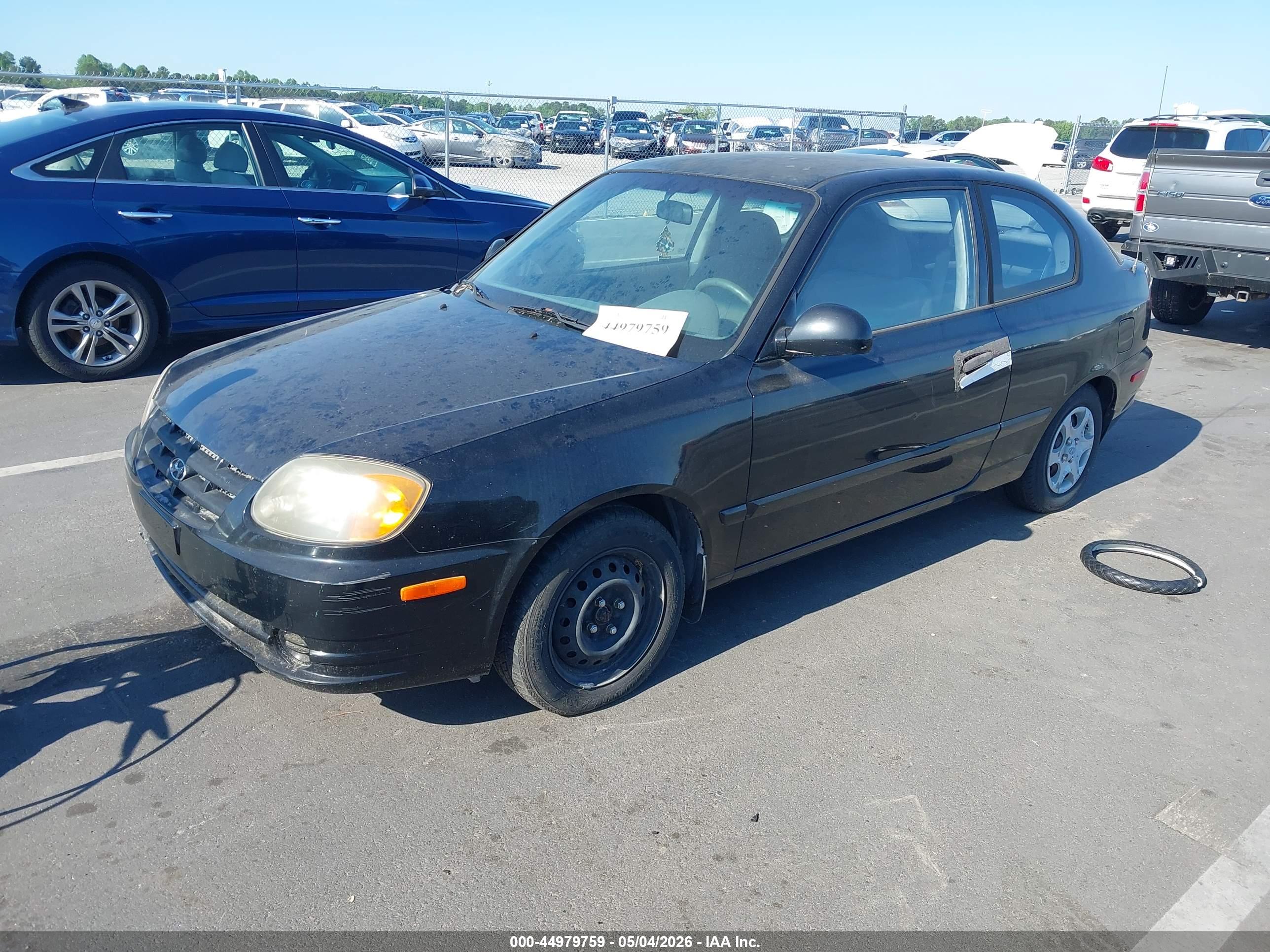 HYUNDAI ACCENT image 2