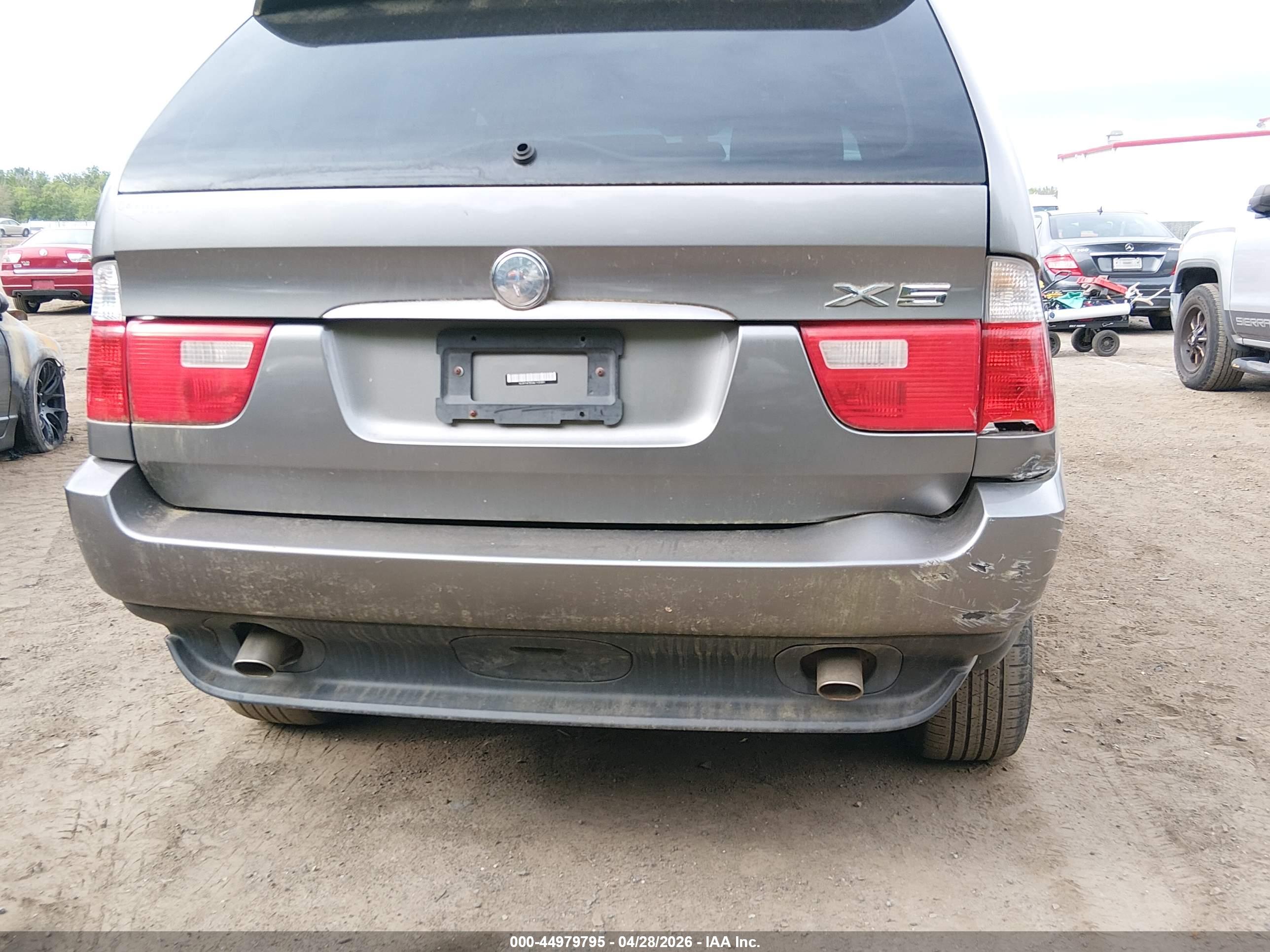BMW X5 image 6