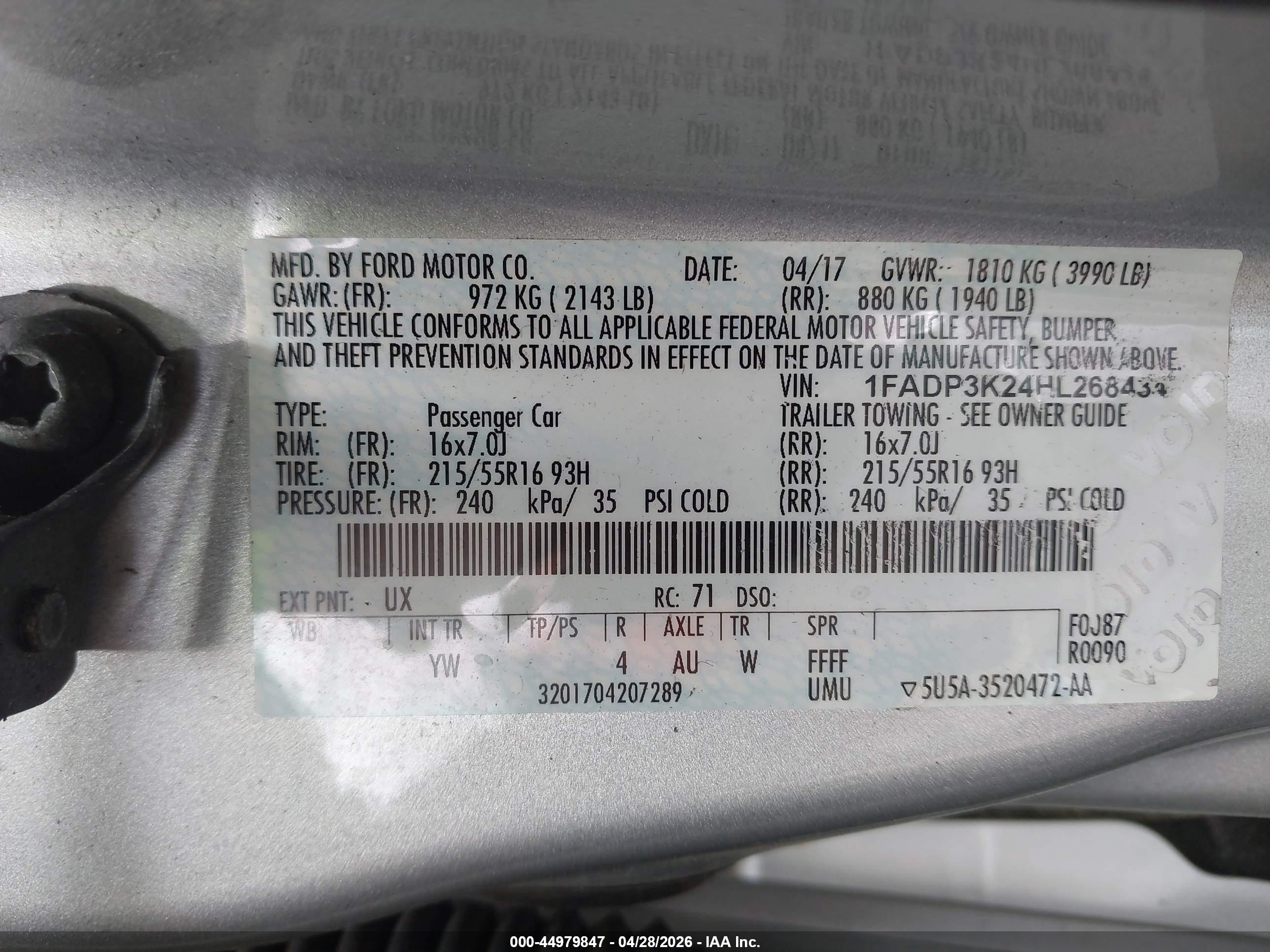 FORD FOCUS image 9