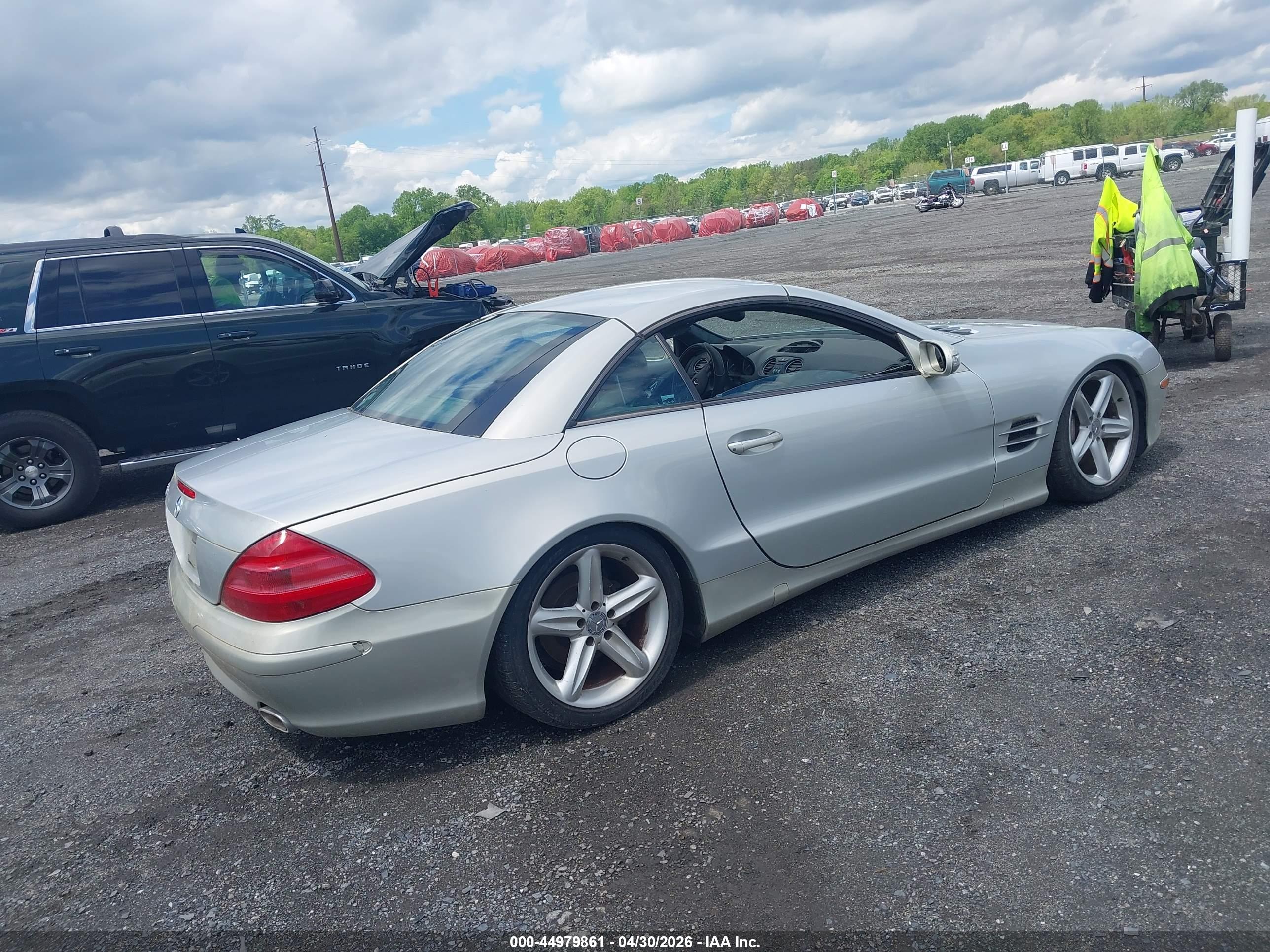 MERCEDES-BENZ SL image 4