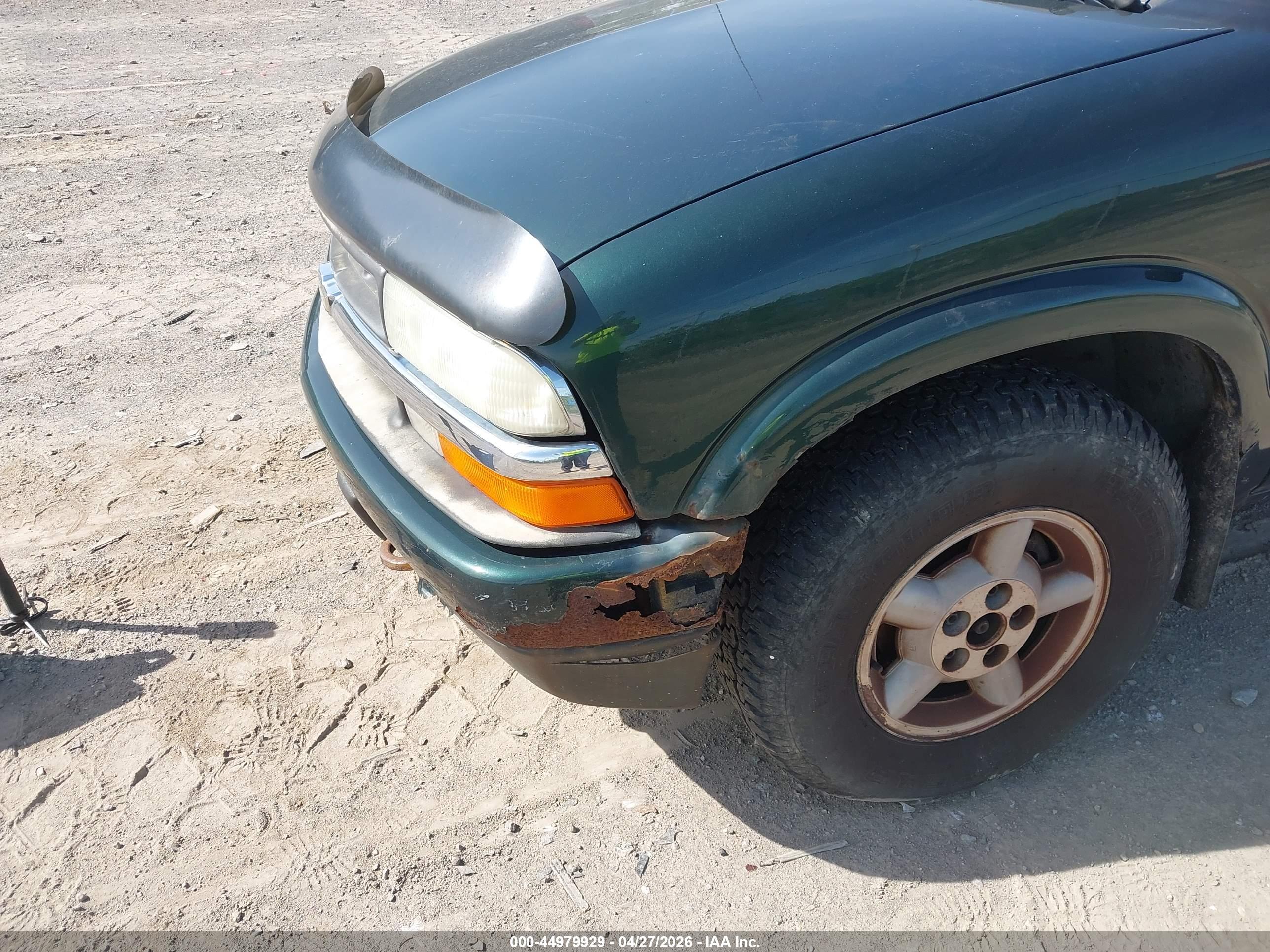 CHEVROLET S-10 image 6