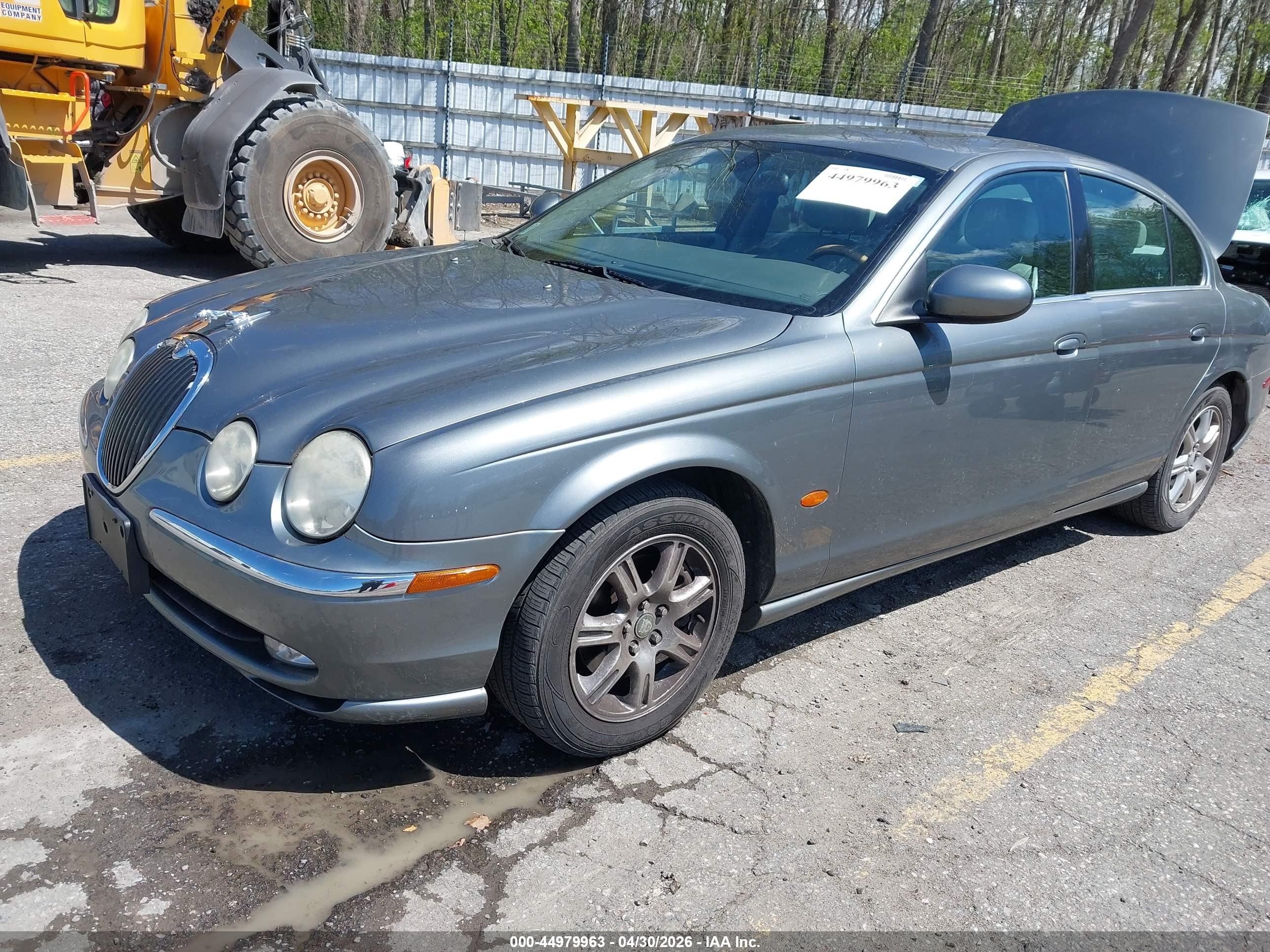 JAGUAR S-TYPE image 2