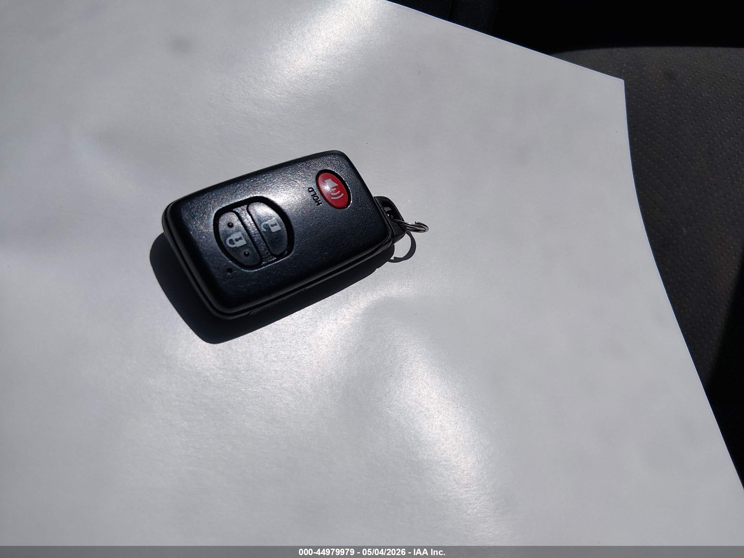 TOYOTA PRIUS image 11