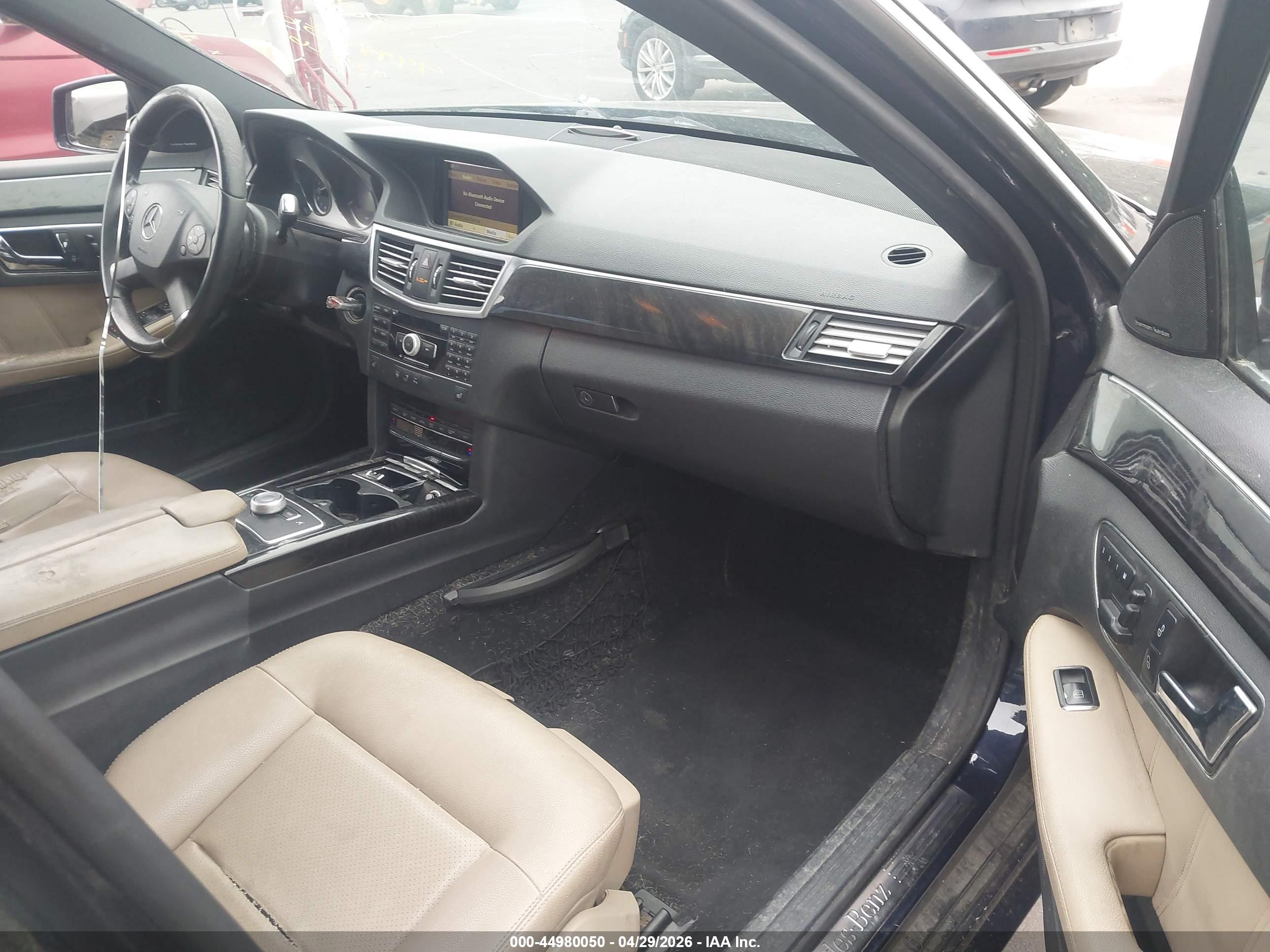 MERCEDES-BENZ E image 5