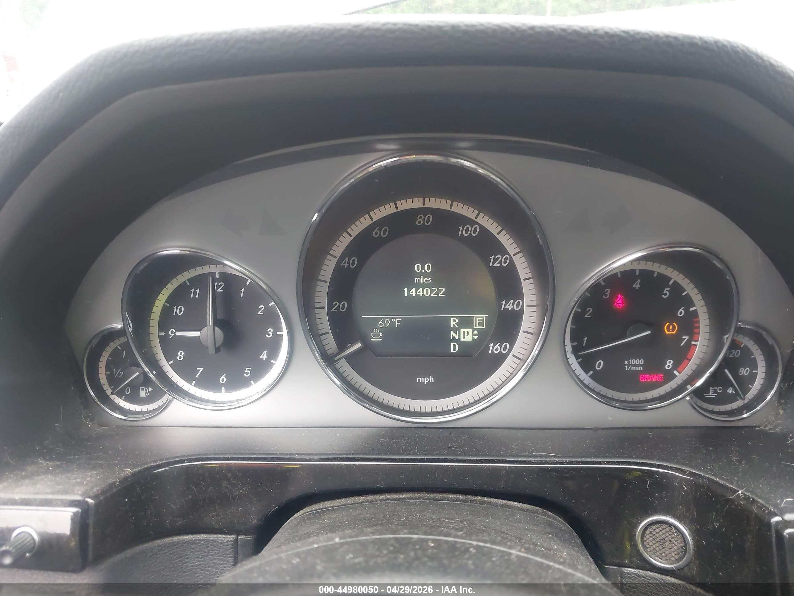 MERCEDES-BENZ E image 7