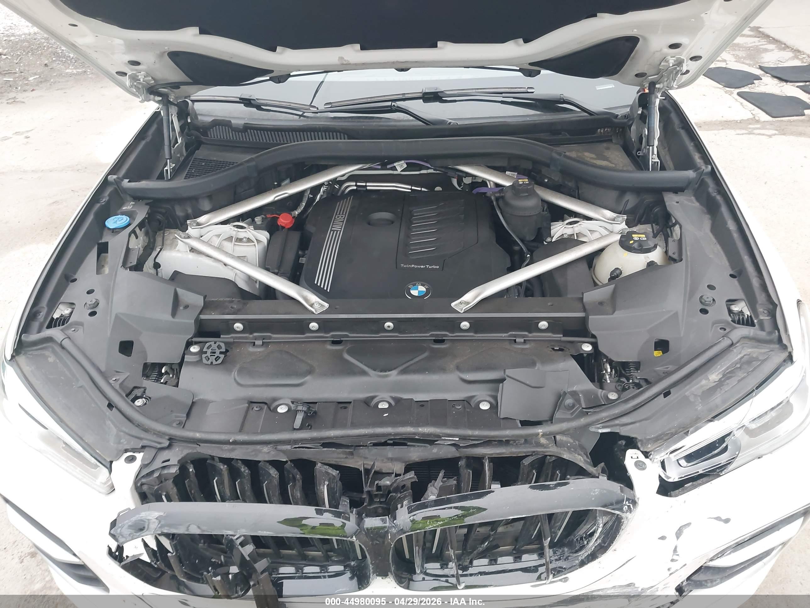BMW X5 image 10