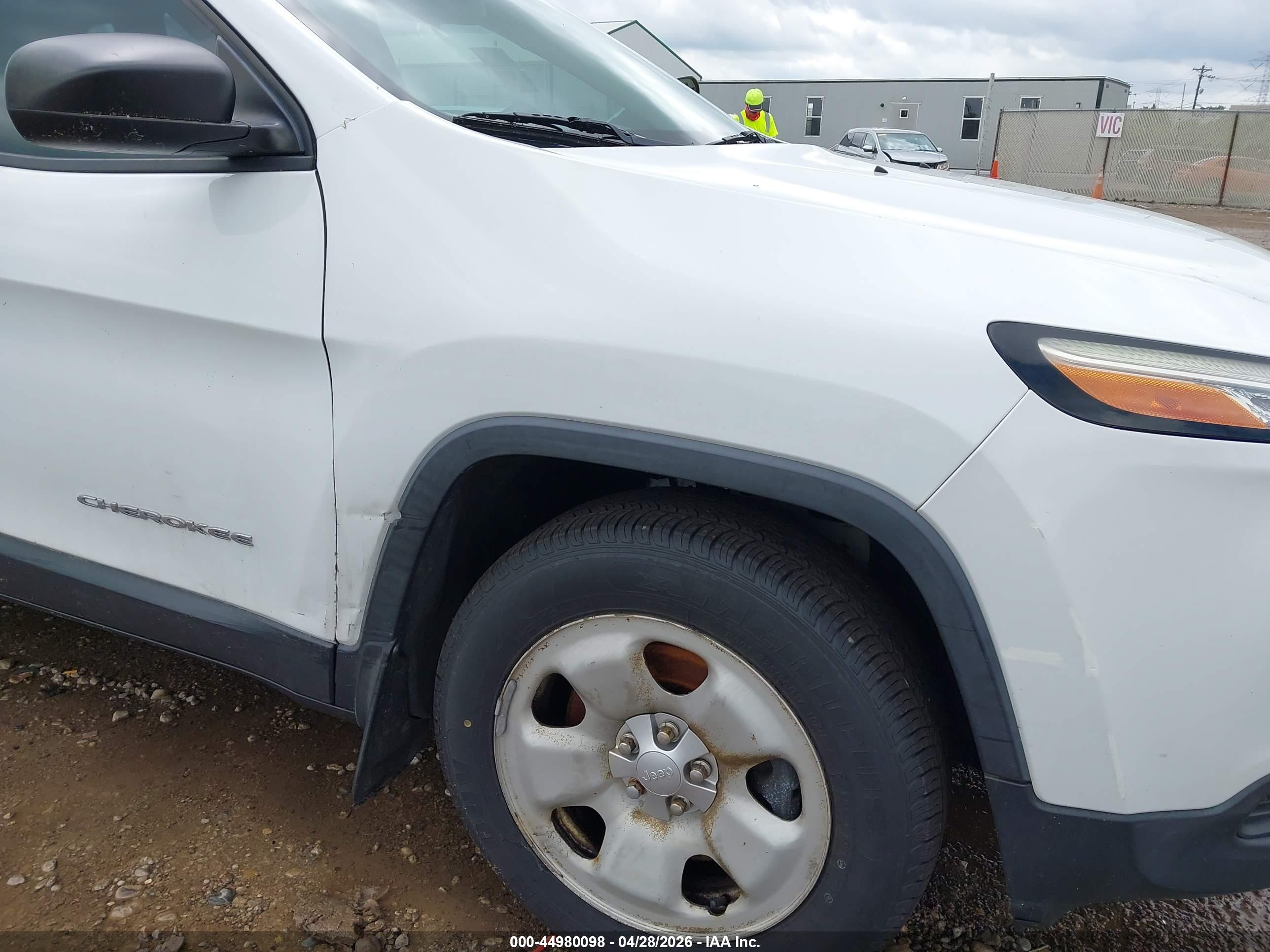 JEEP CHEROKEE image 6