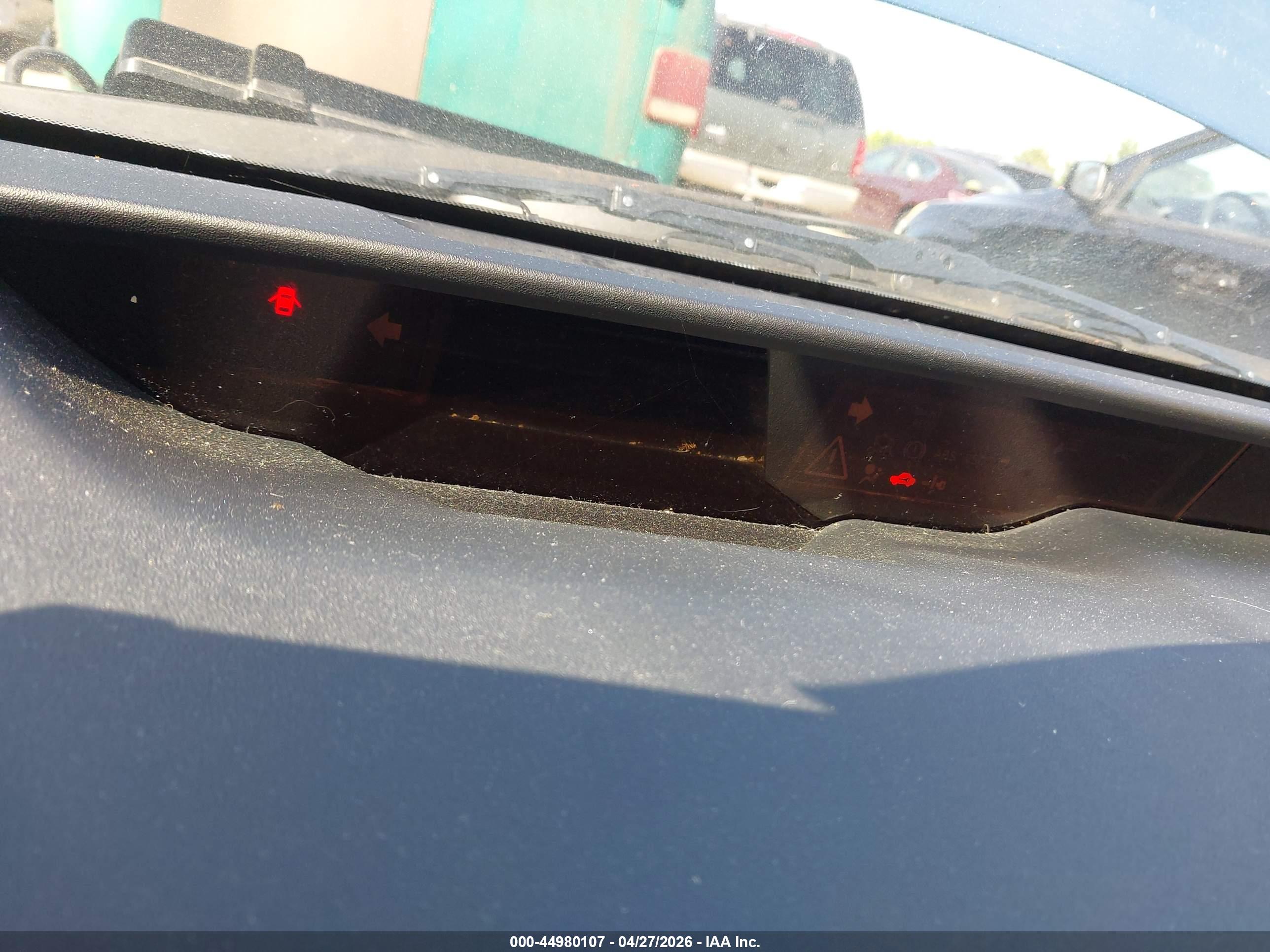 TOYOTA PRIUS image 7