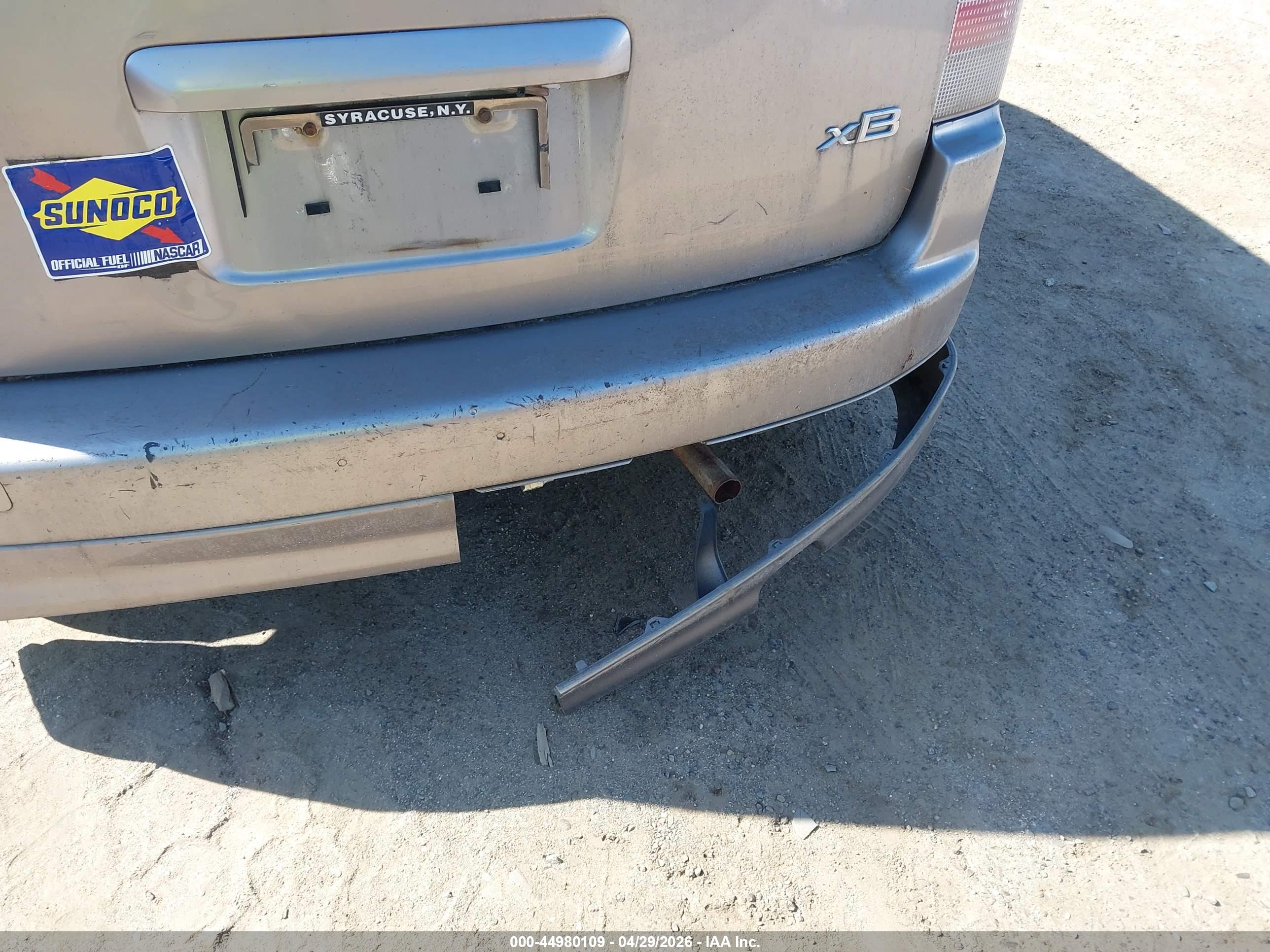 SCION XB image 6