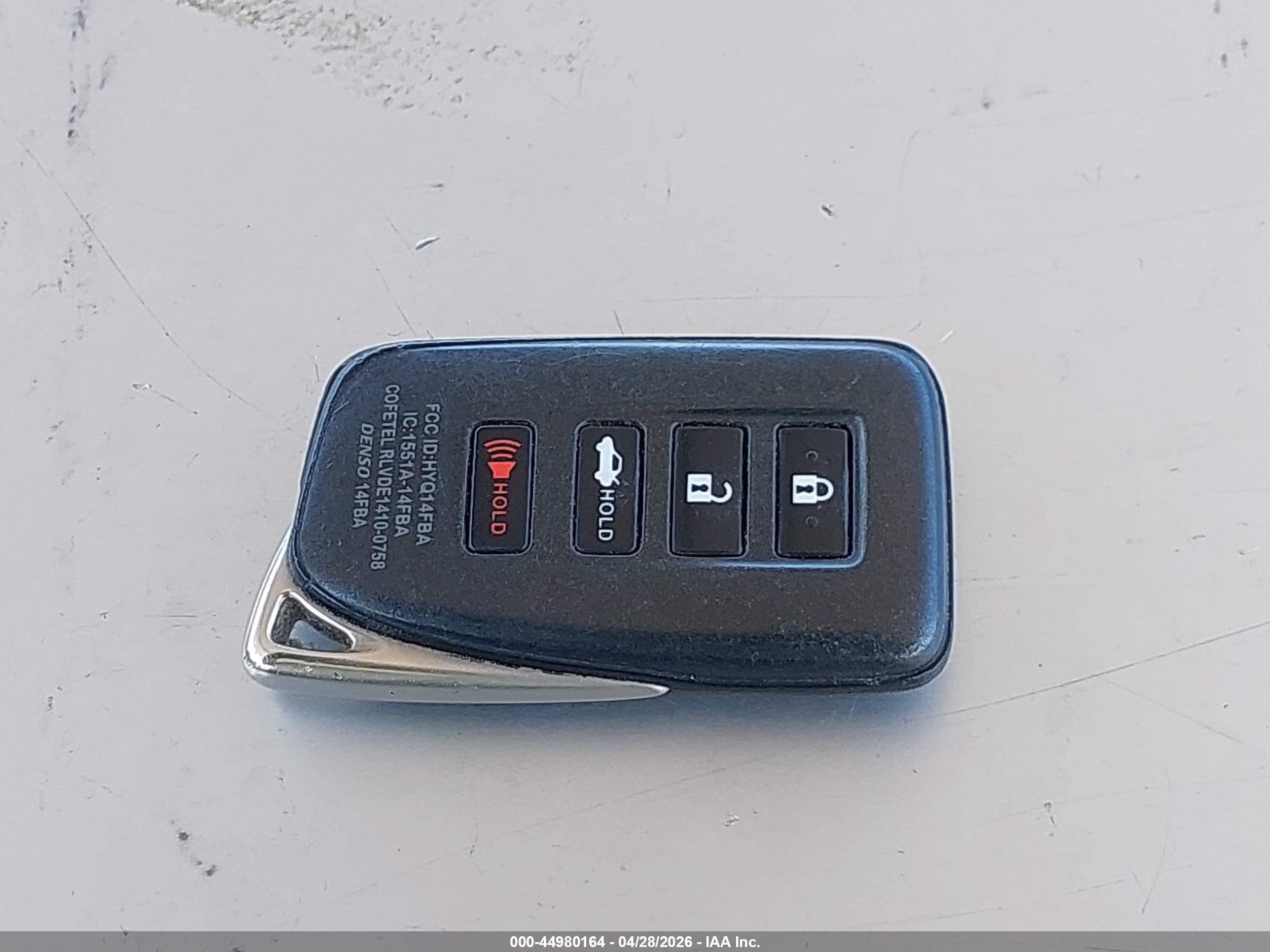 LEXUS ES image 11