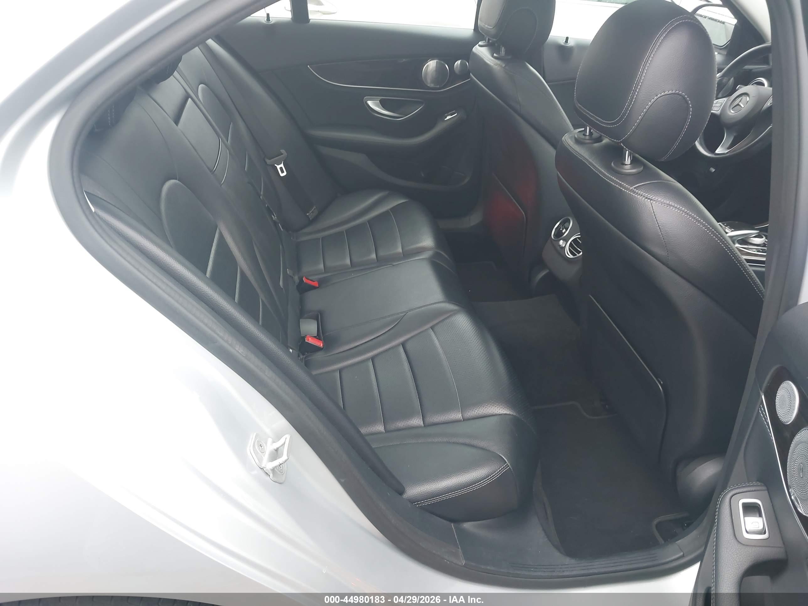 MERCEDES-BENZ C image 8