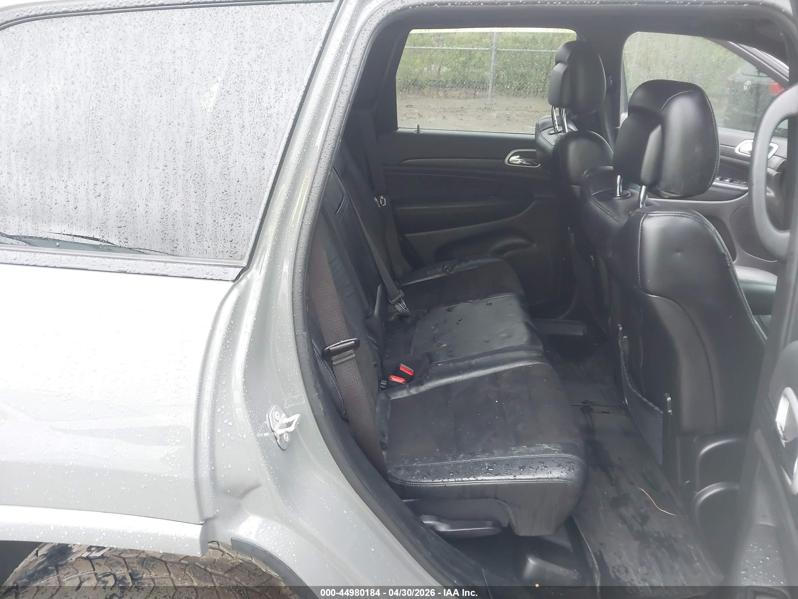 JEEP GRAND image 8