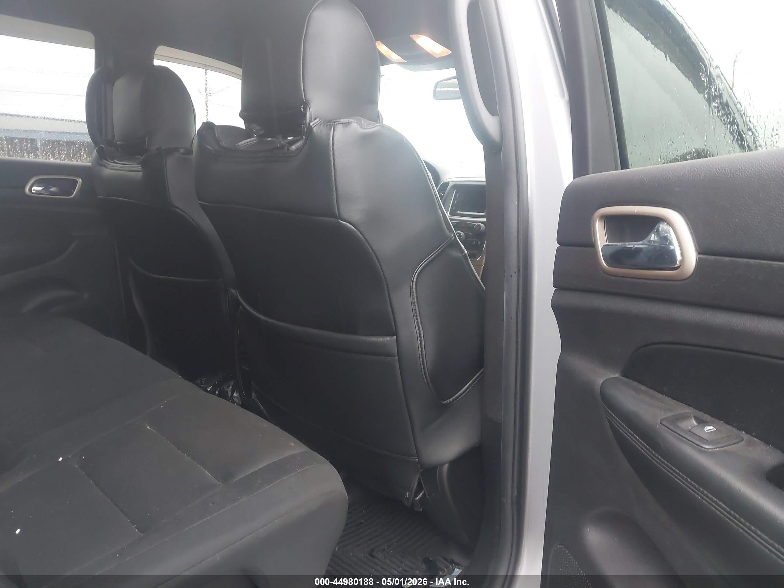 JEEP GRAND image 8