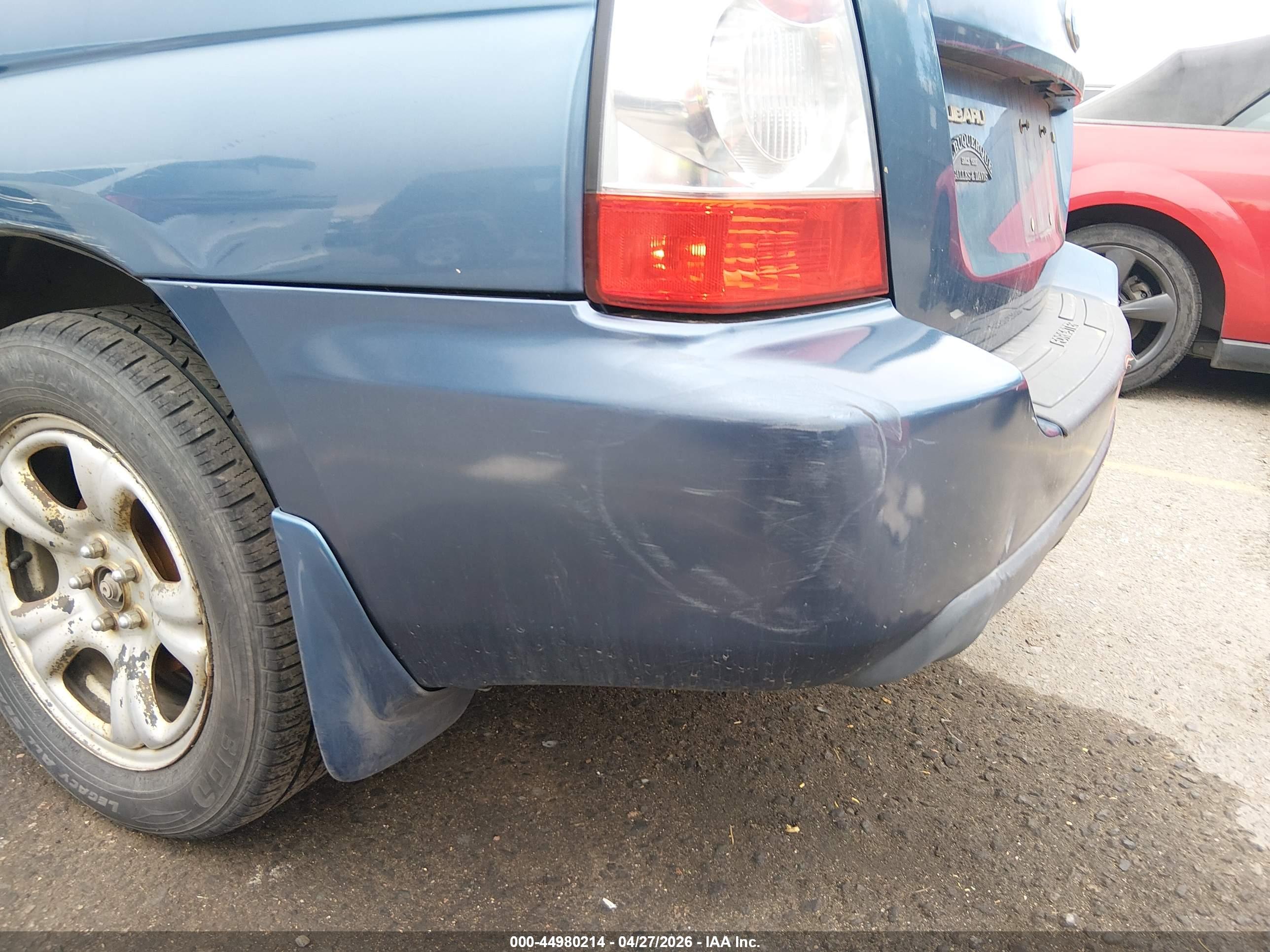 SUBARU FORESTER image 6