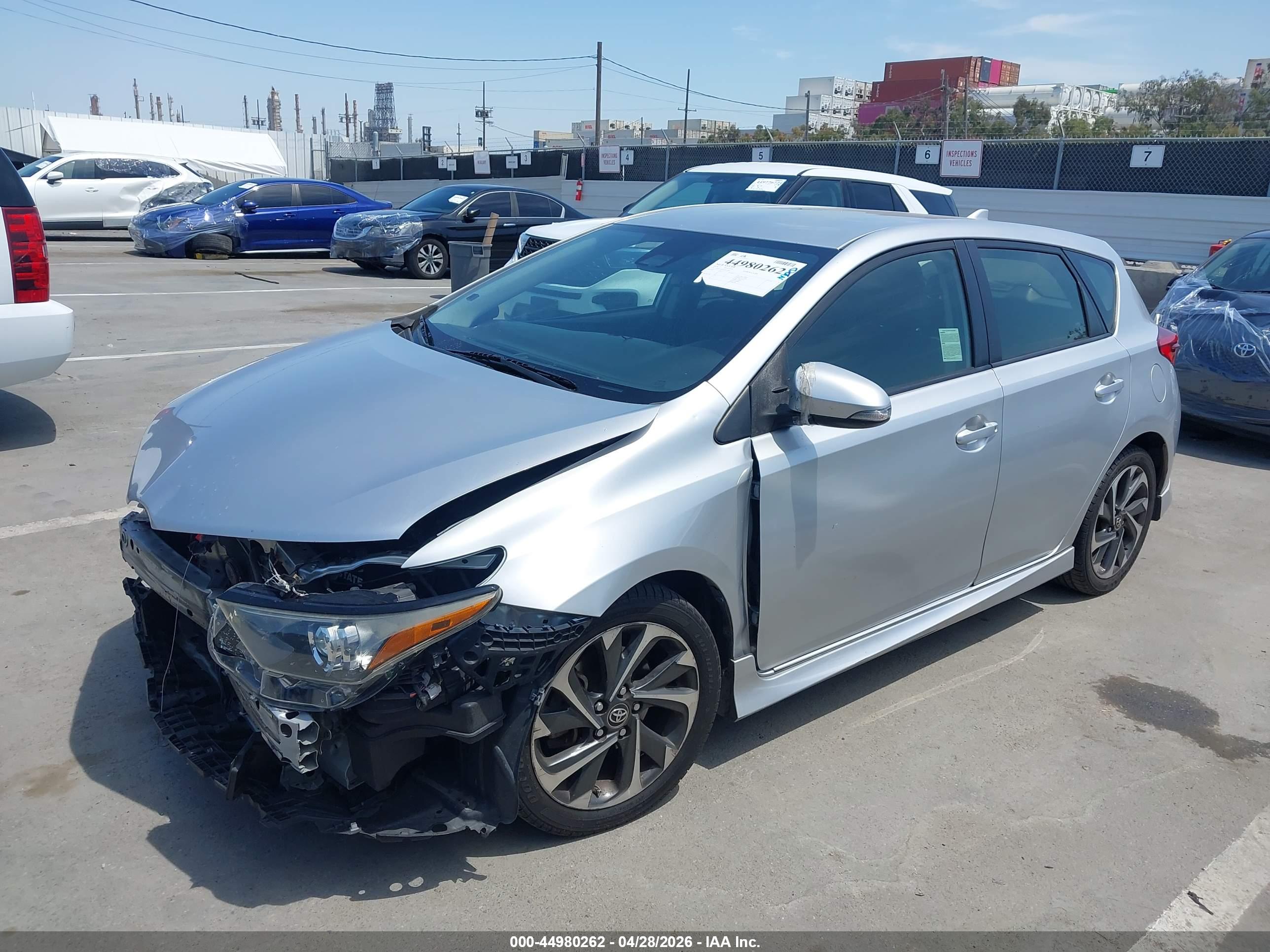TOYOTA COROLLA image 2