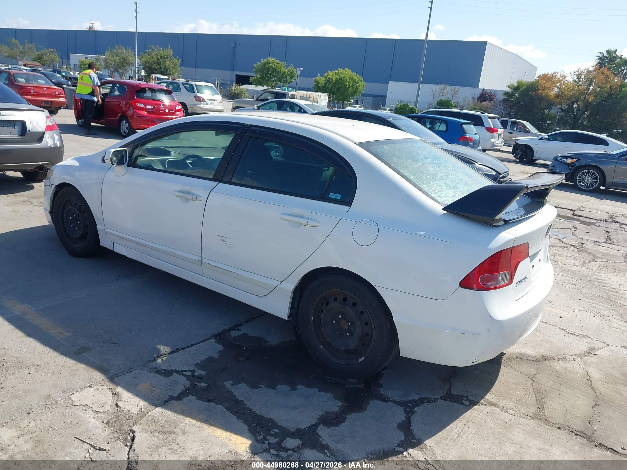 HONDA CIVIC image 3
